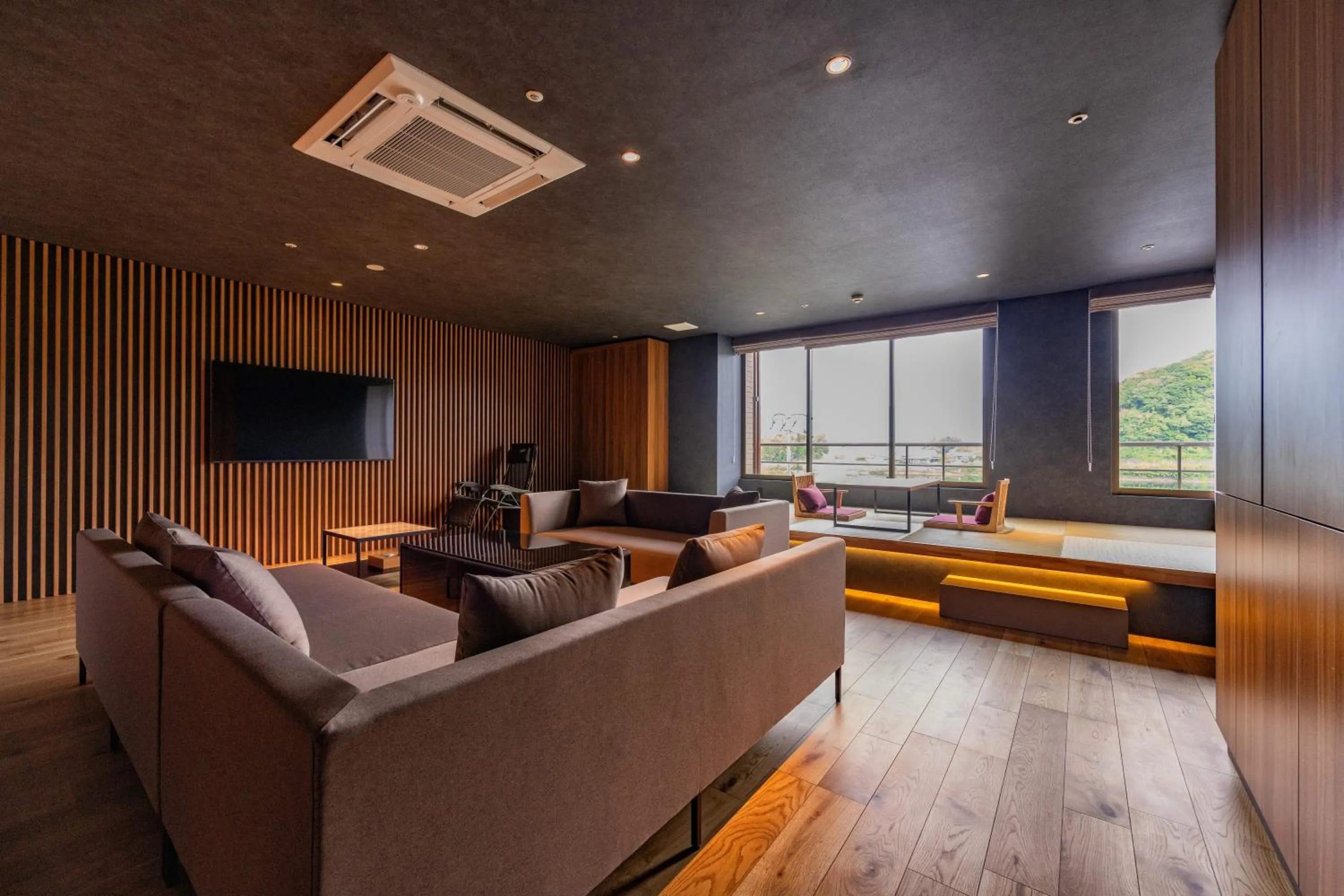 Photo of the whole room in Urari Takeo Garden Terrace Spa Resorts