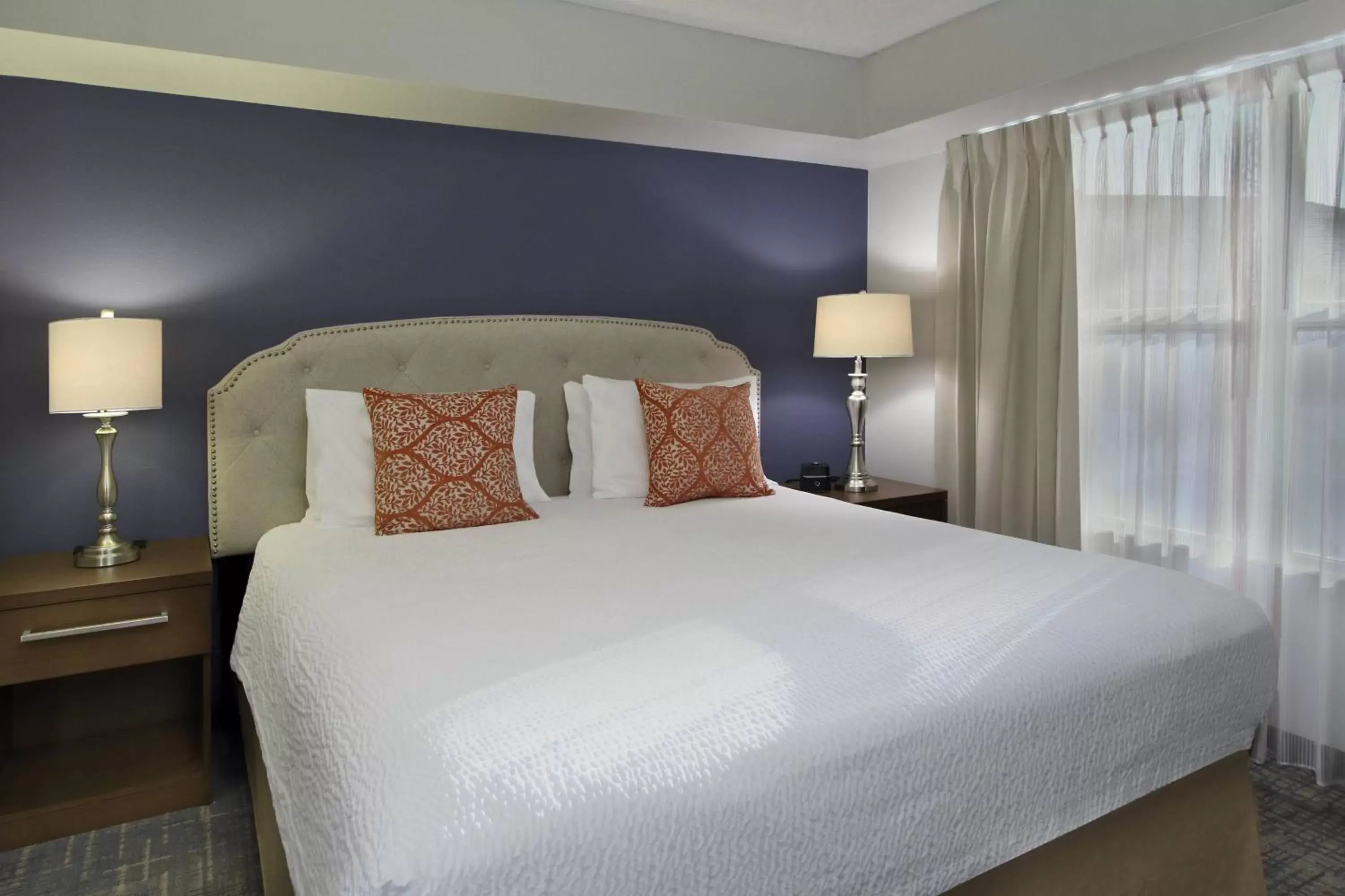 Bedroom, Bed in Residence Inn Scottsdale North