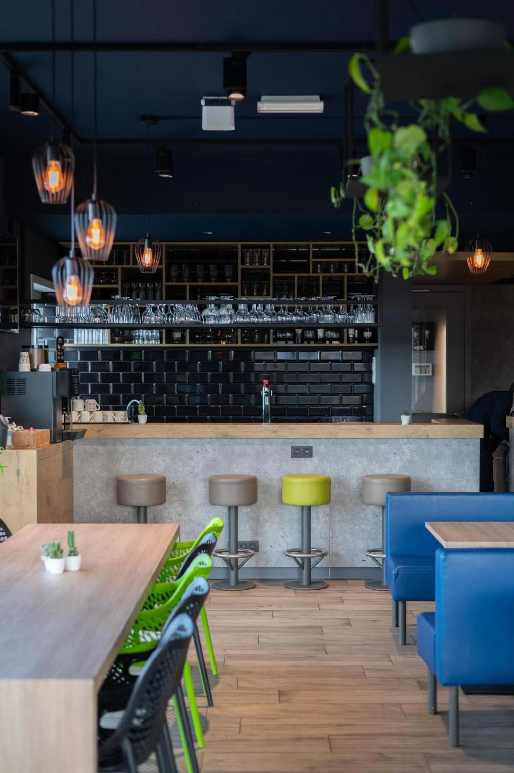 Lounge or bar in ibis budget Oostende Airport