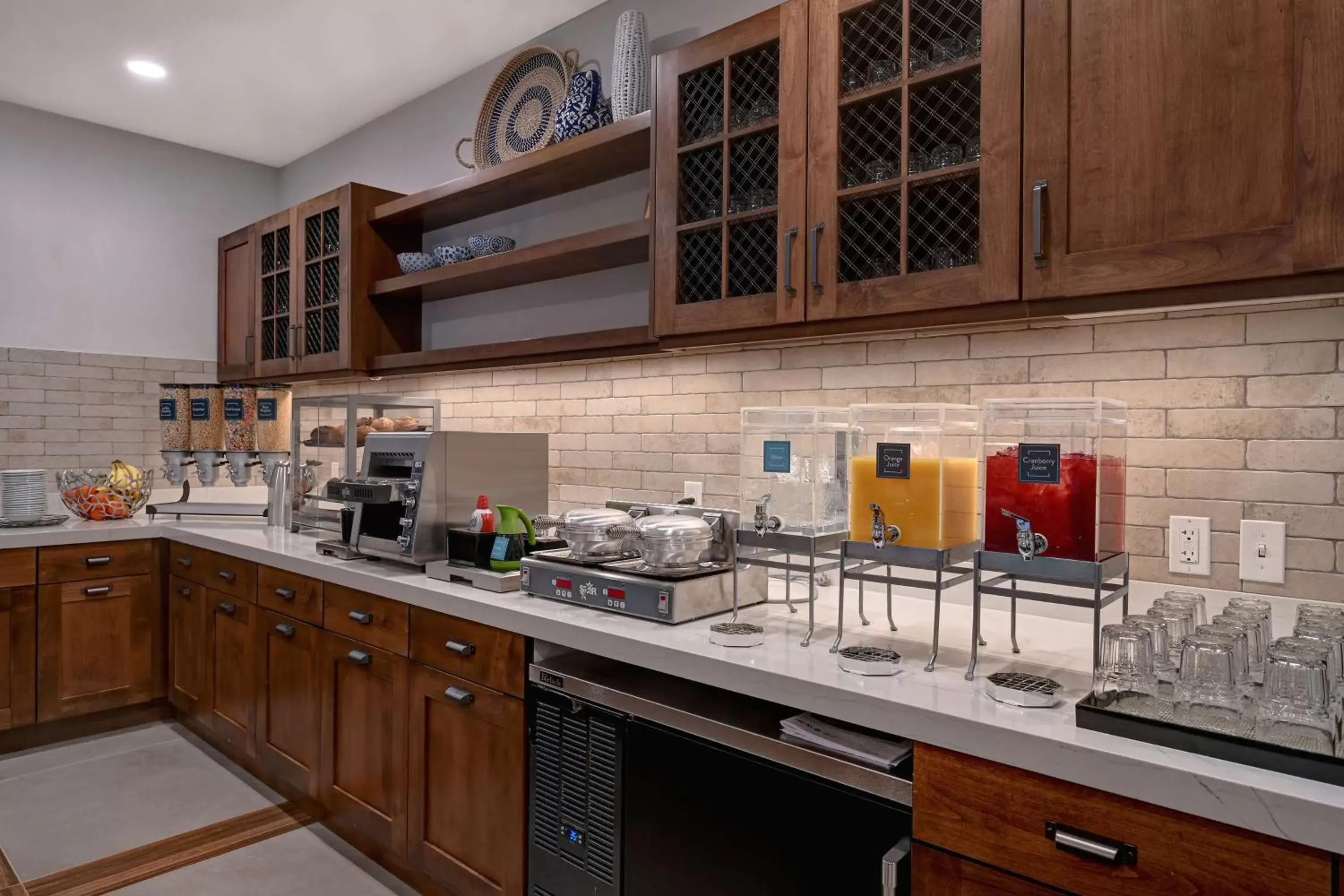 Breakfast, Kitchen/Kitchenette in Homewood Suites By Hilton Eagle Boise, Id