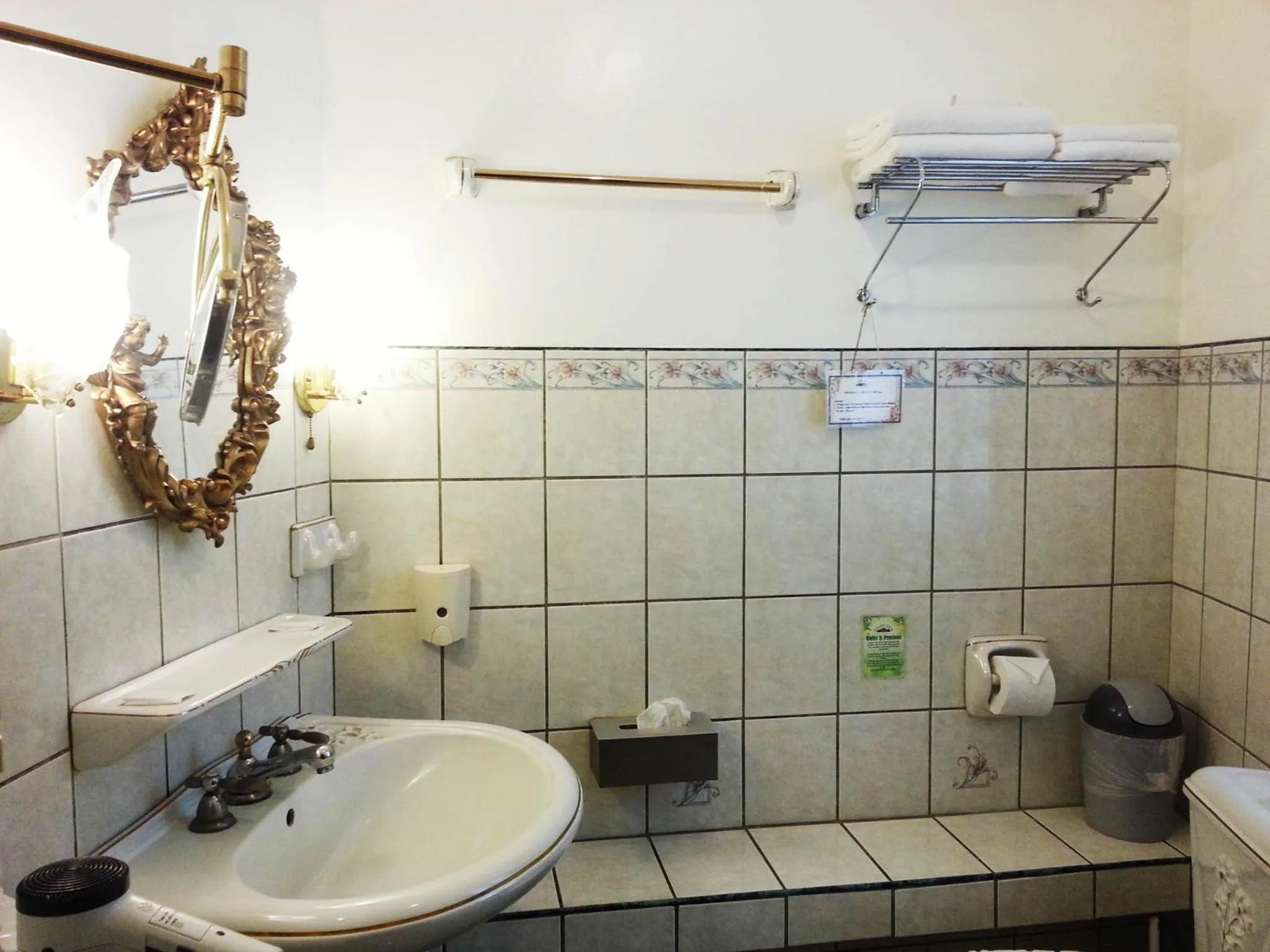 Toilet in Dolce Vita Hotel