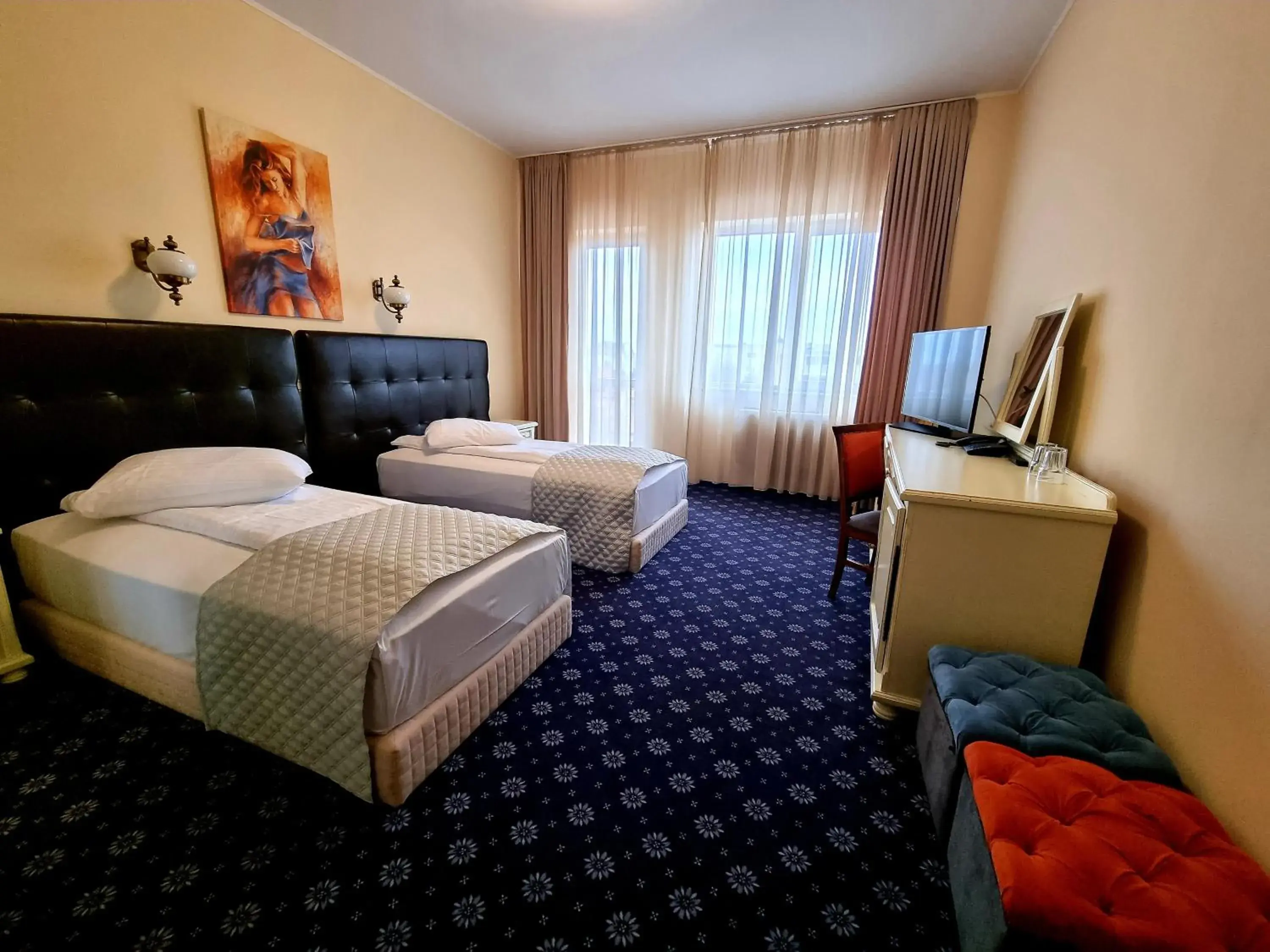 Bedroom, Bed in Hotel Coandi