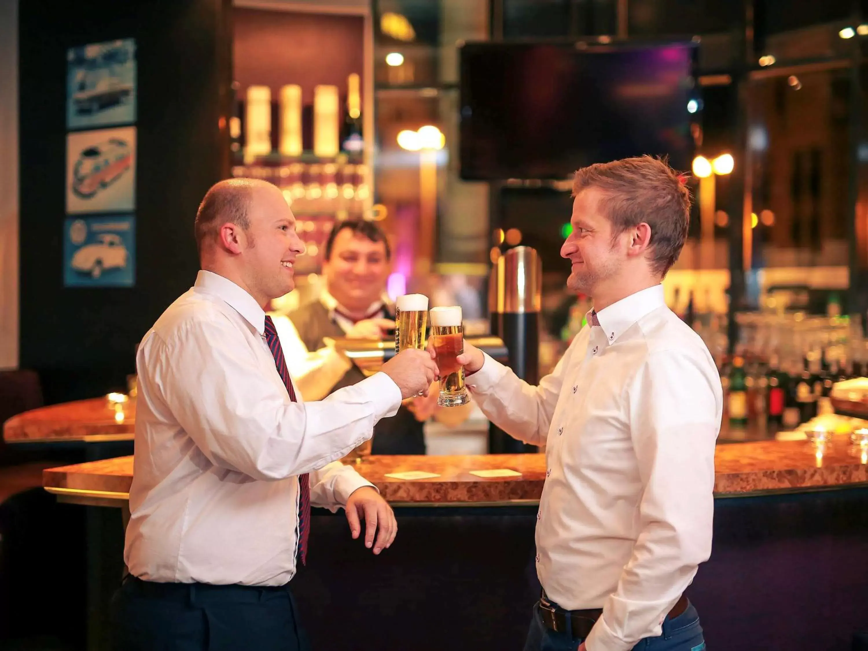 Lounge or bar in Mercure Hotel Plaza Essen