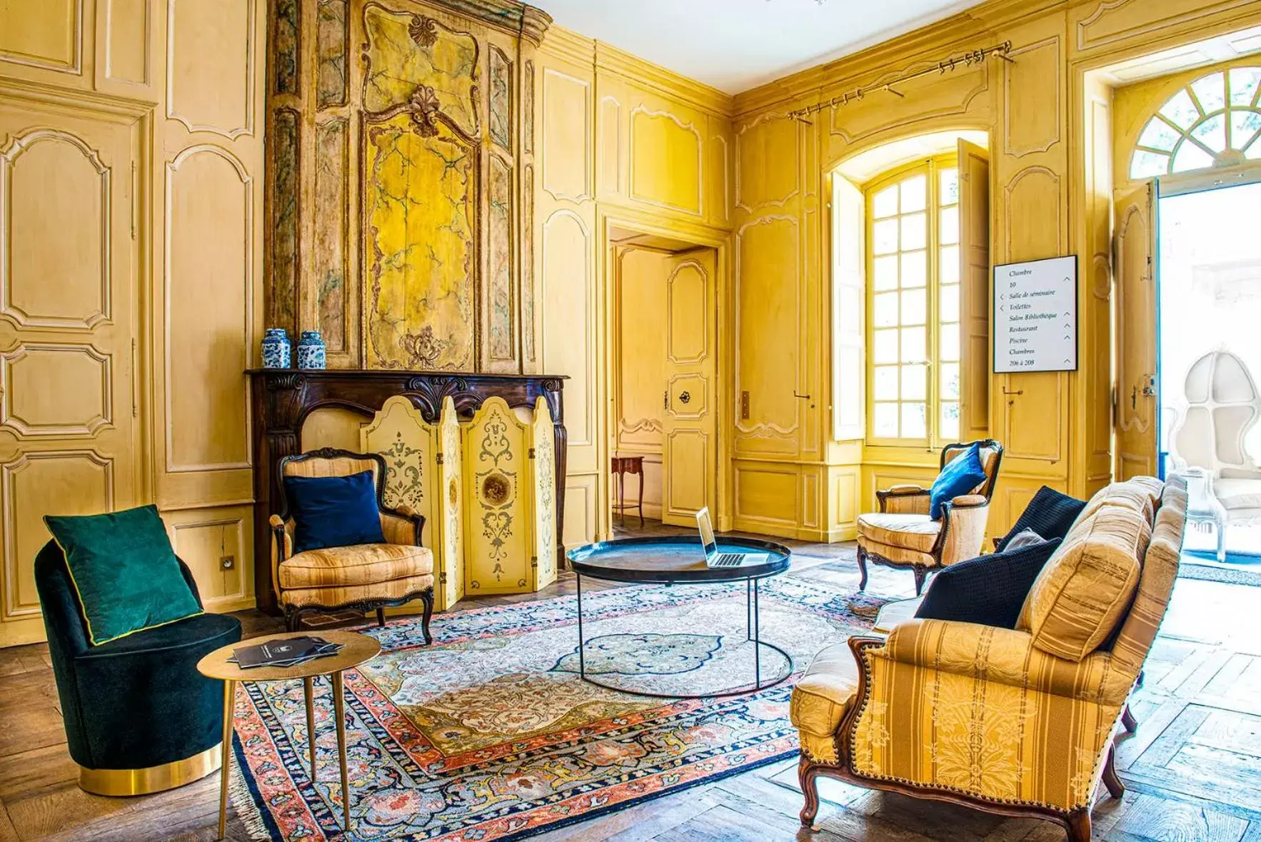 Lounge or bar, Seating Area in Mercure Figeac Viguier du Roy