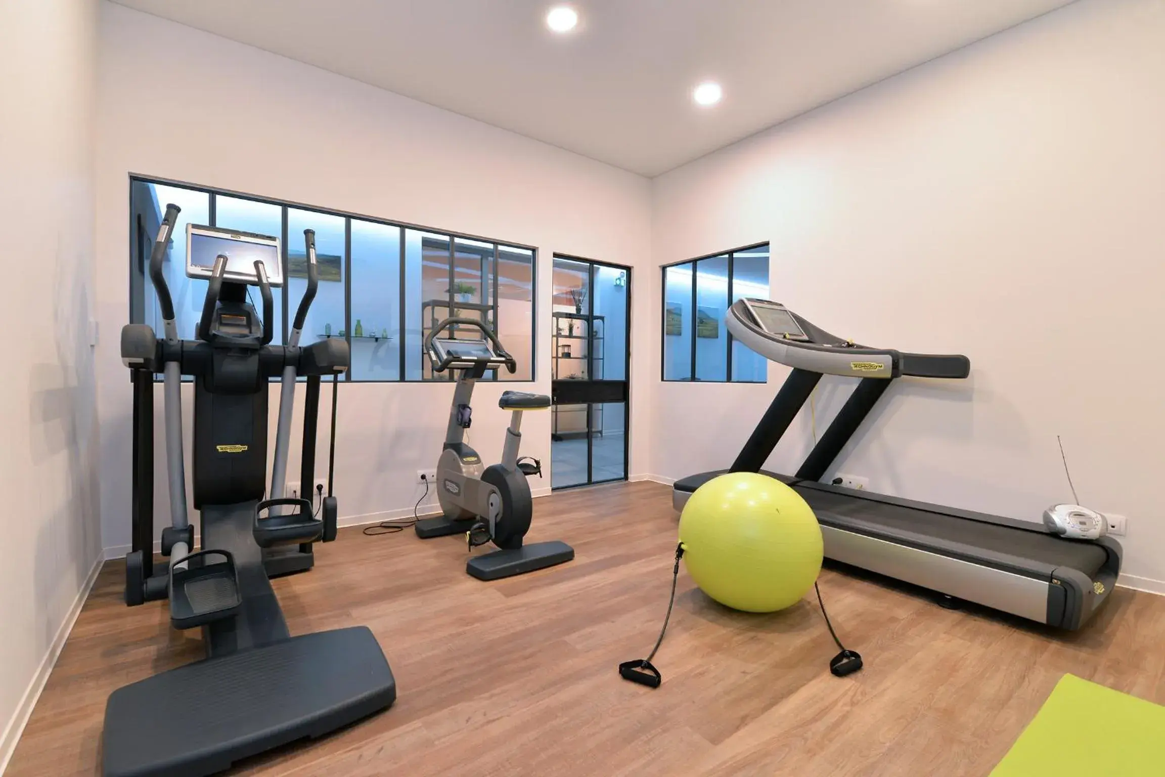 Fitness centre/facilities, Fitness Center/Facilities in L'éclos des vignes - Appartements haut de gamme avec Spa