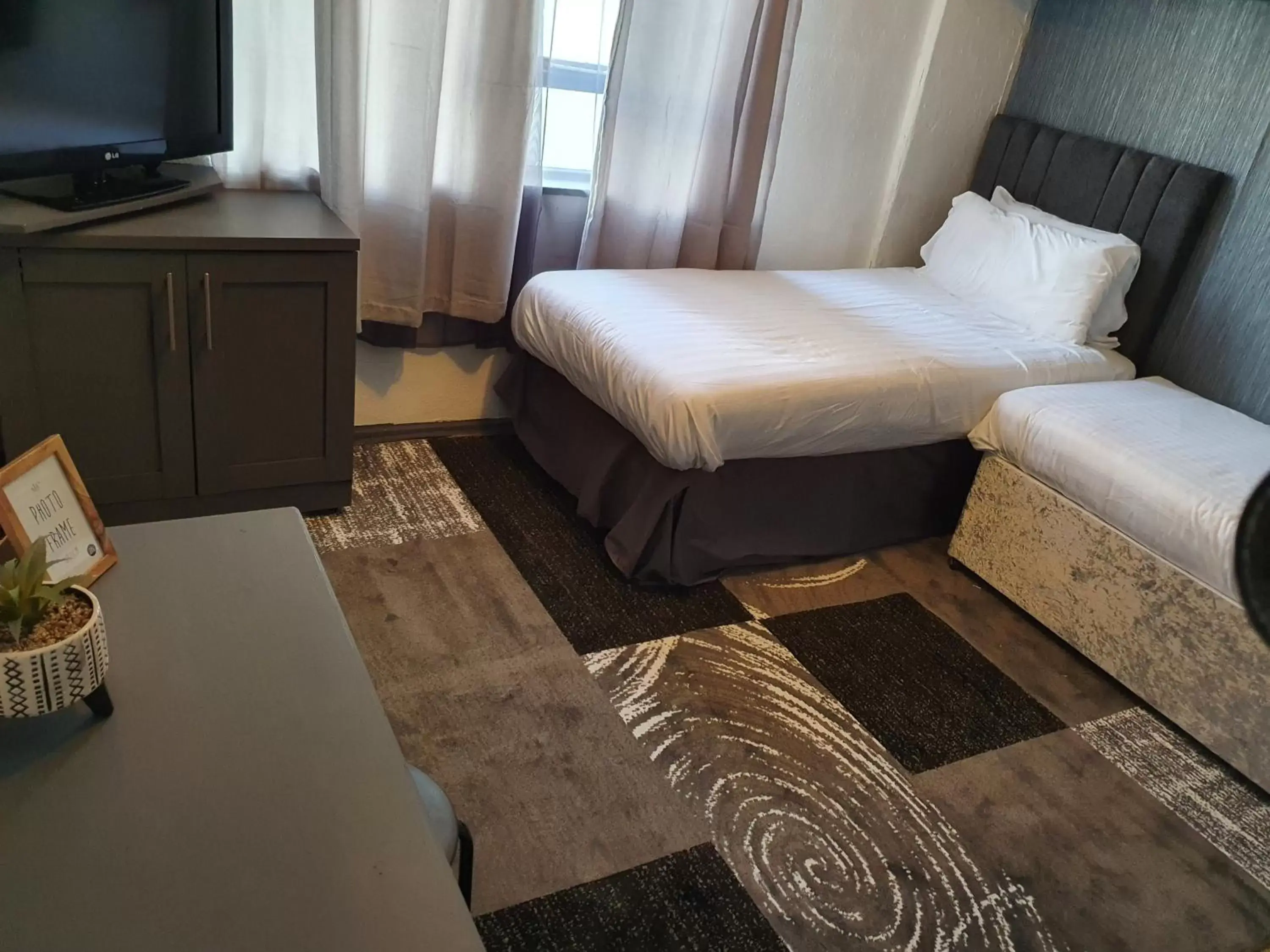 Bed in Balkan Hotel