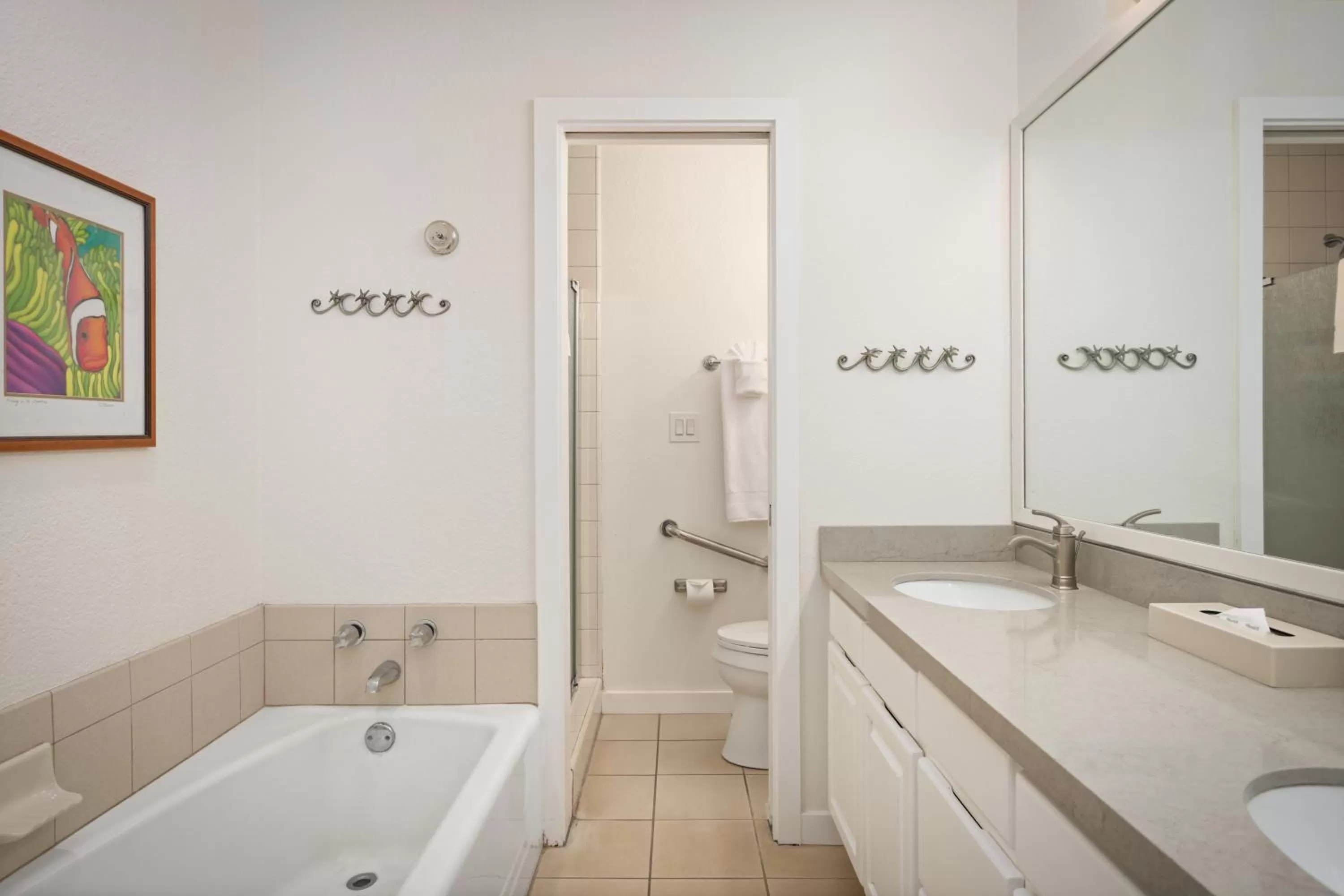 Toilet in Aston At Poipu Kai