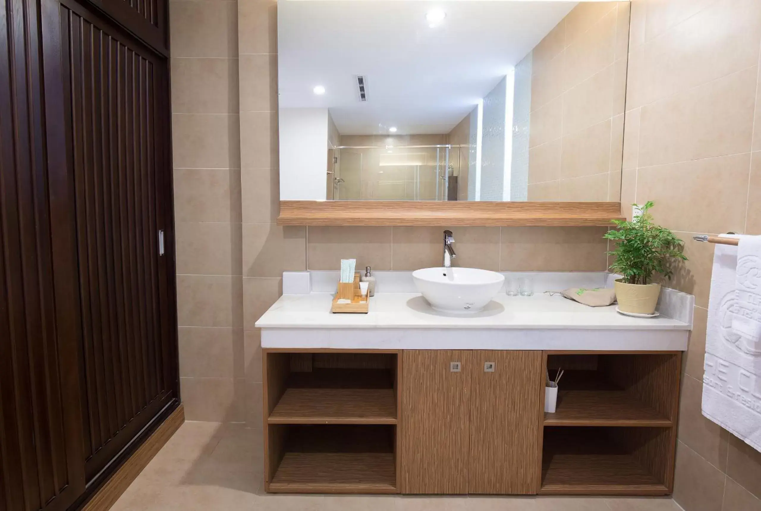 Bathroom in The Cliff Resort & Residences