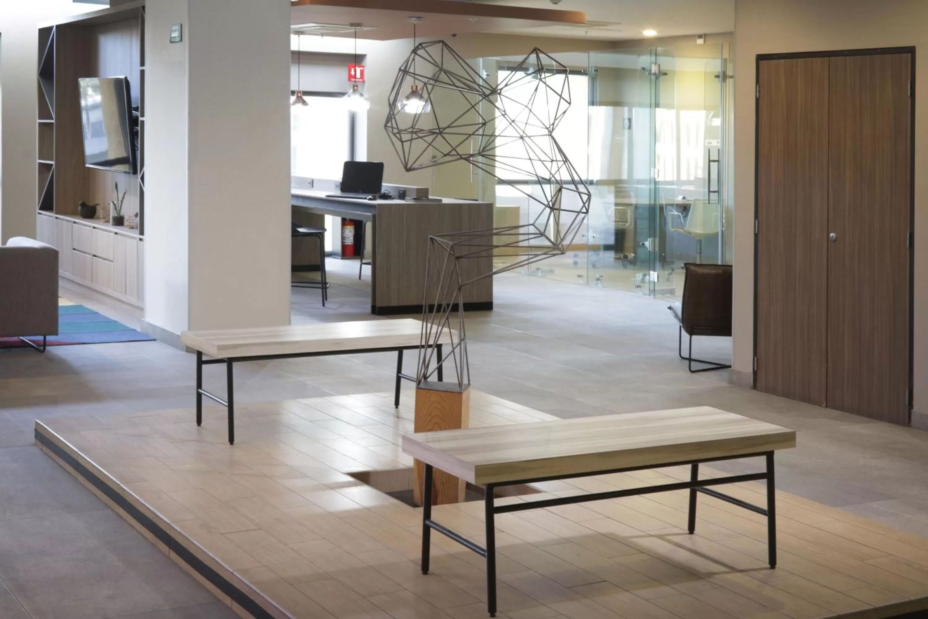 Lobby or reception in City Express Plus by Marriott Monterrey Galerías