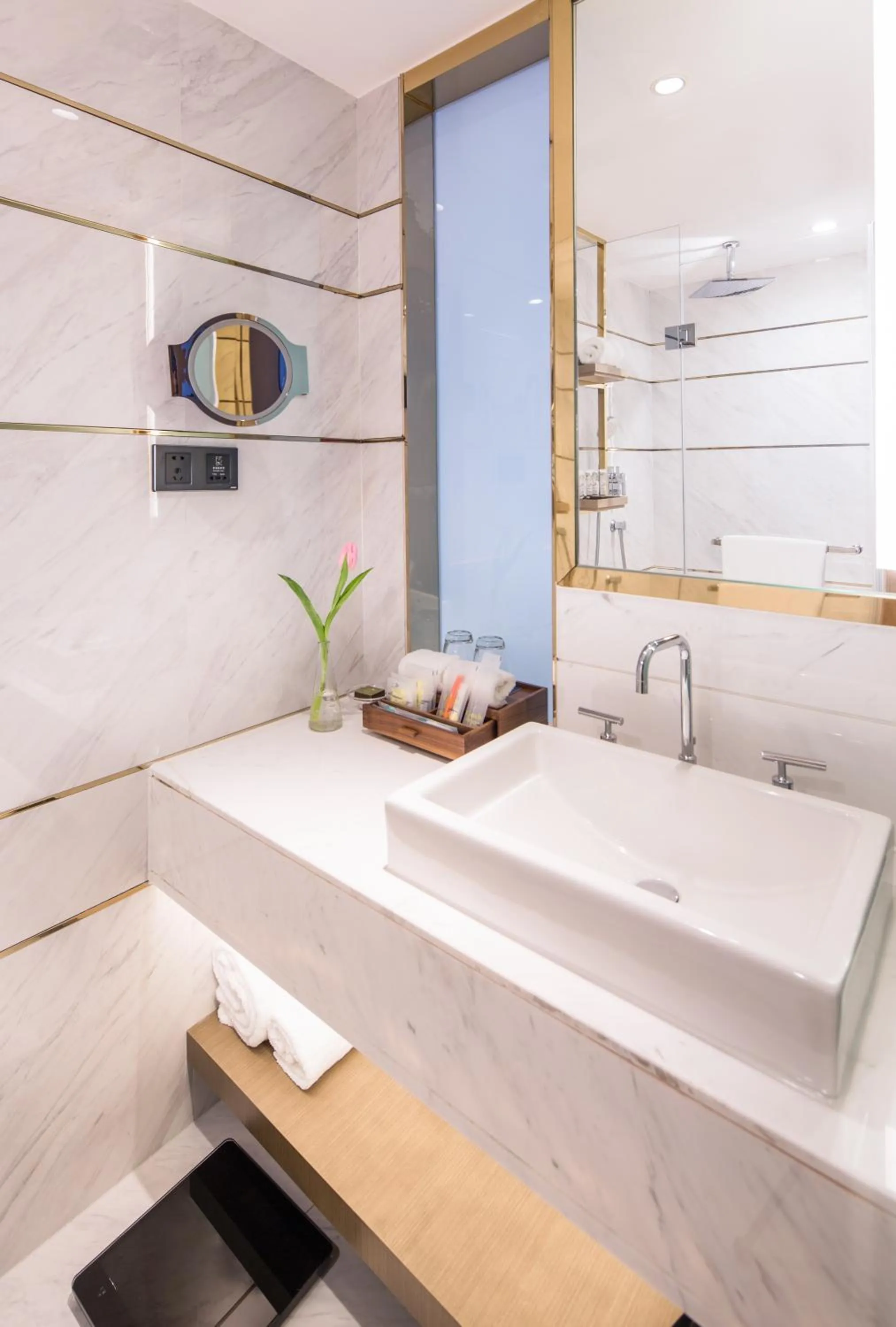 Golden Tulip Shanghai Hongqiao- A Louvre Hotel