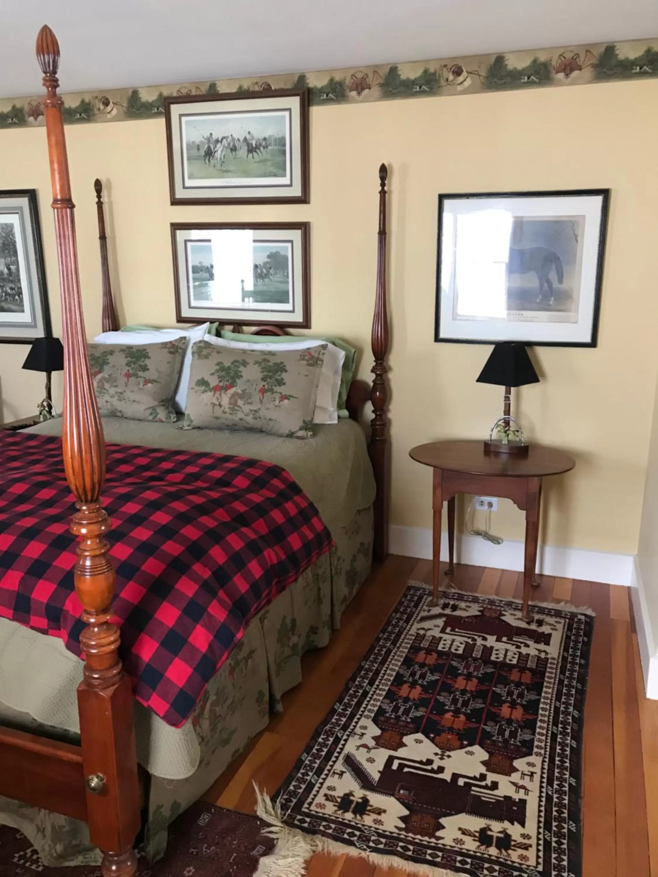 Bed in Topsides Bed & Breakfast