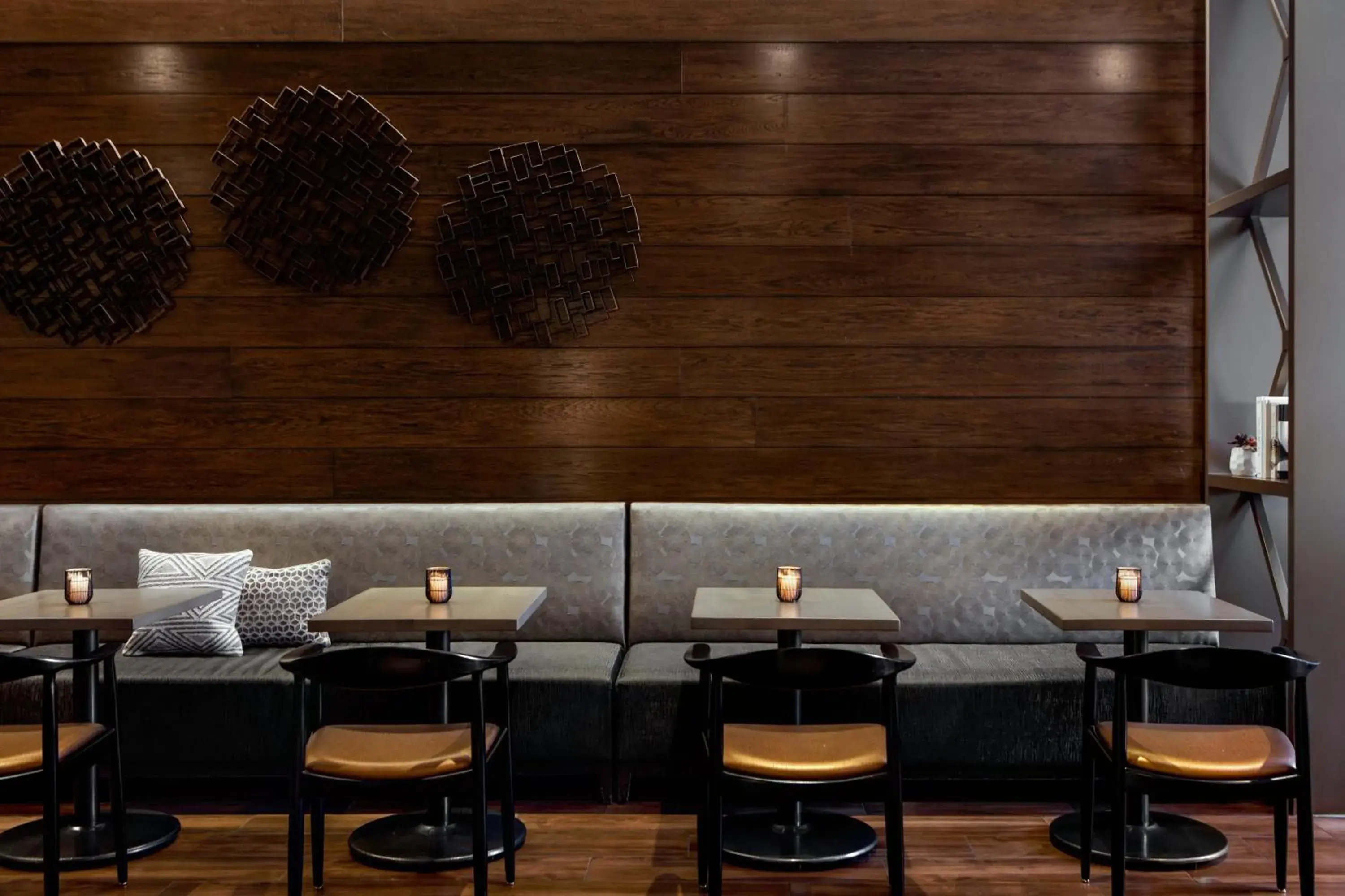 Lounge or bar, Restaurant/Places to Eat in Sheraton Austin Georgetown Hotel & Conference Center