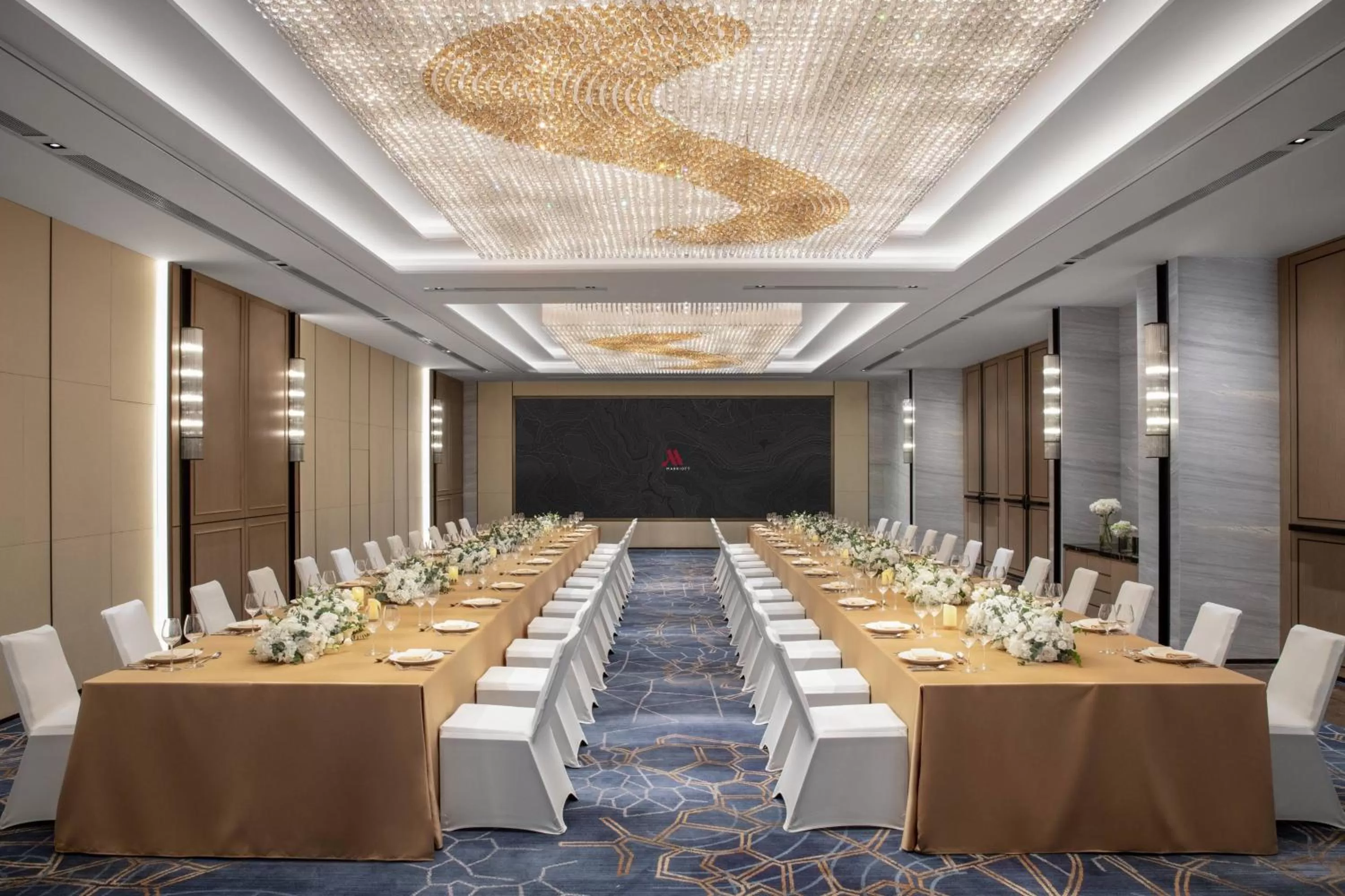Meeting/conference room in Zhangjiagang Marriott Hotel