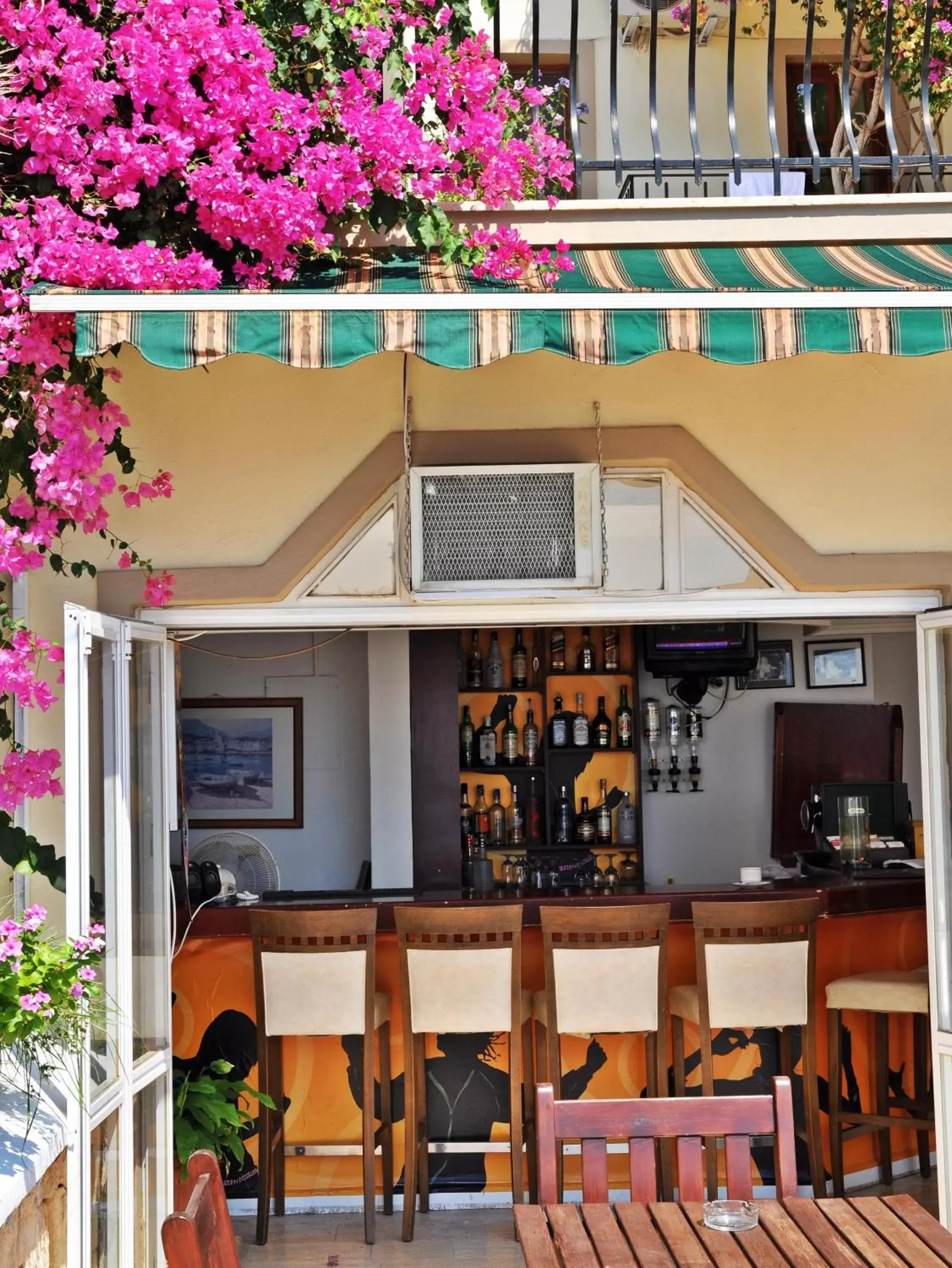 Lounge or bar in Aqua Princess Hotel Lounge or bar in Aqua Princess Hotel