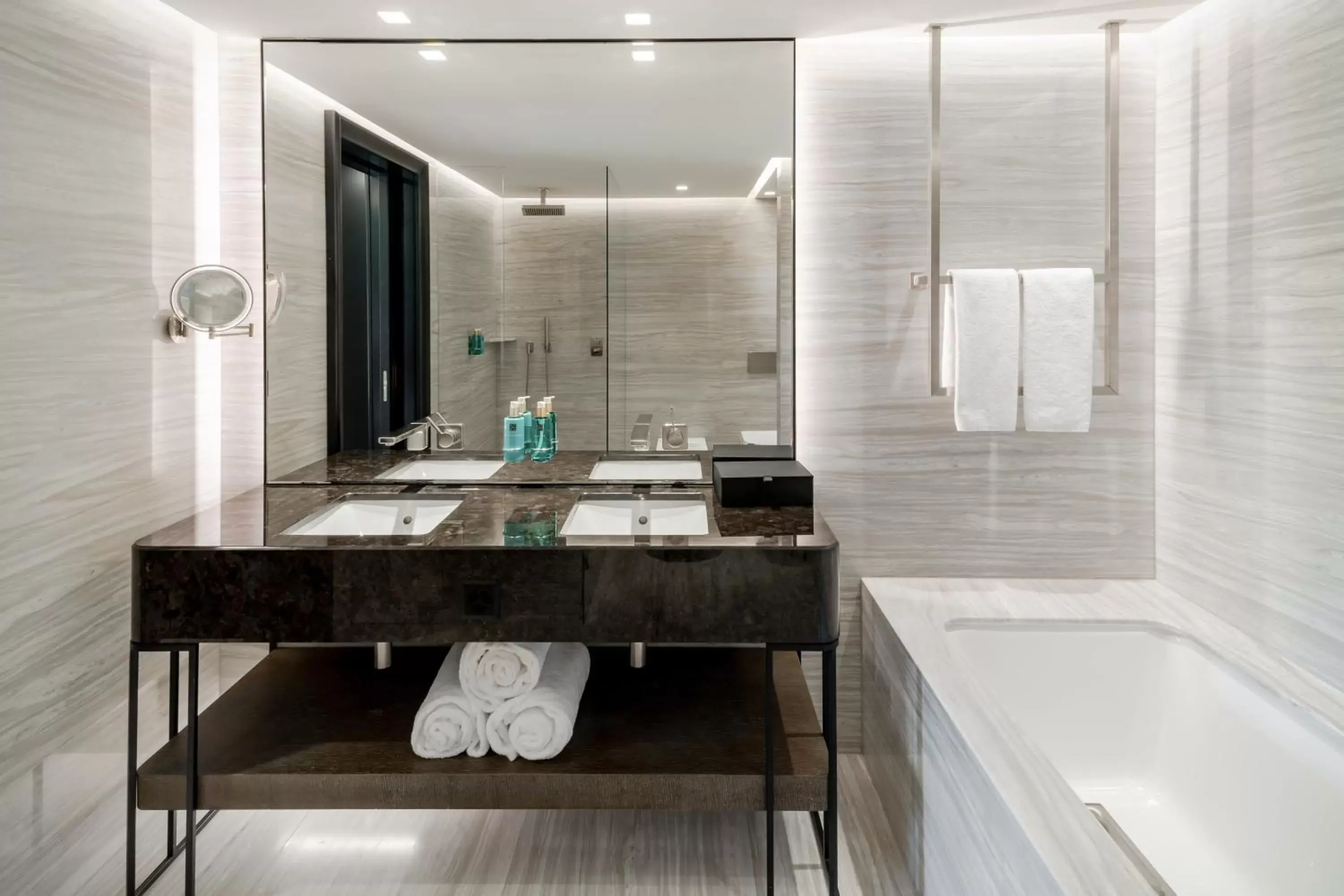 Bathroom in FIVE Zurich - Luxury City Resort