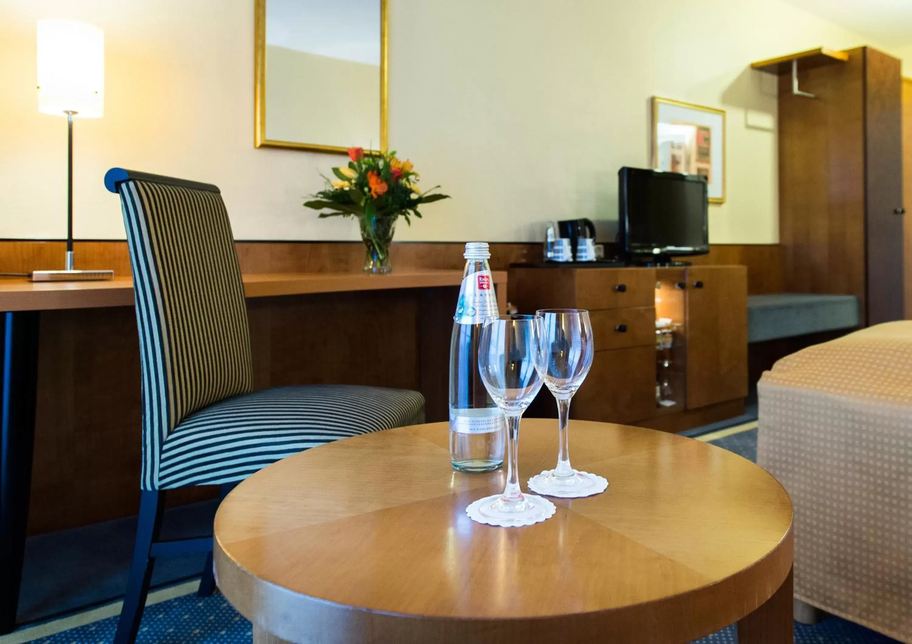 Bedroom, Dining Area in Hotel Fulda Mitte