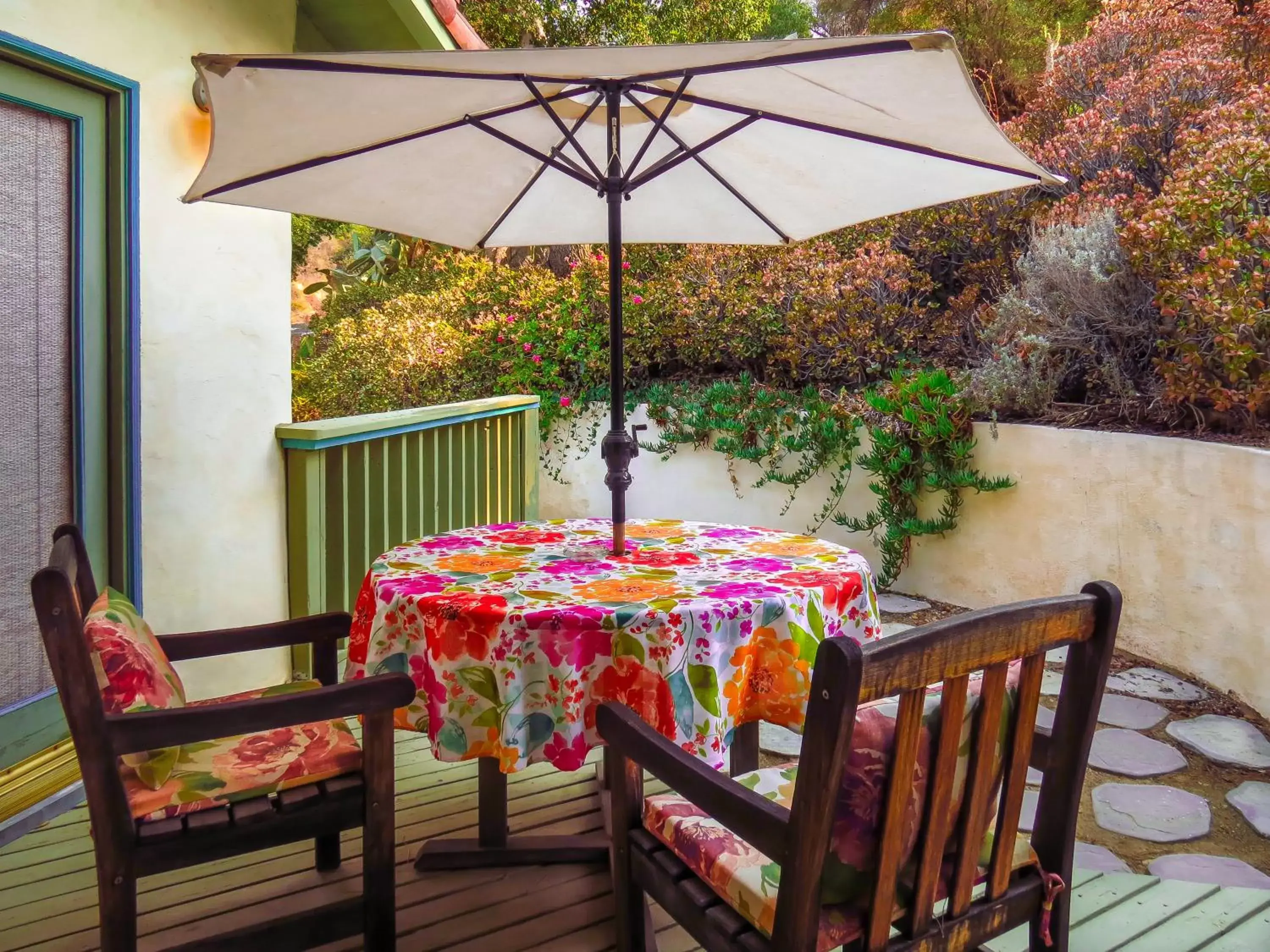 Balcony/Terrace in Topanga Canyon Inn Bed and Breakfast