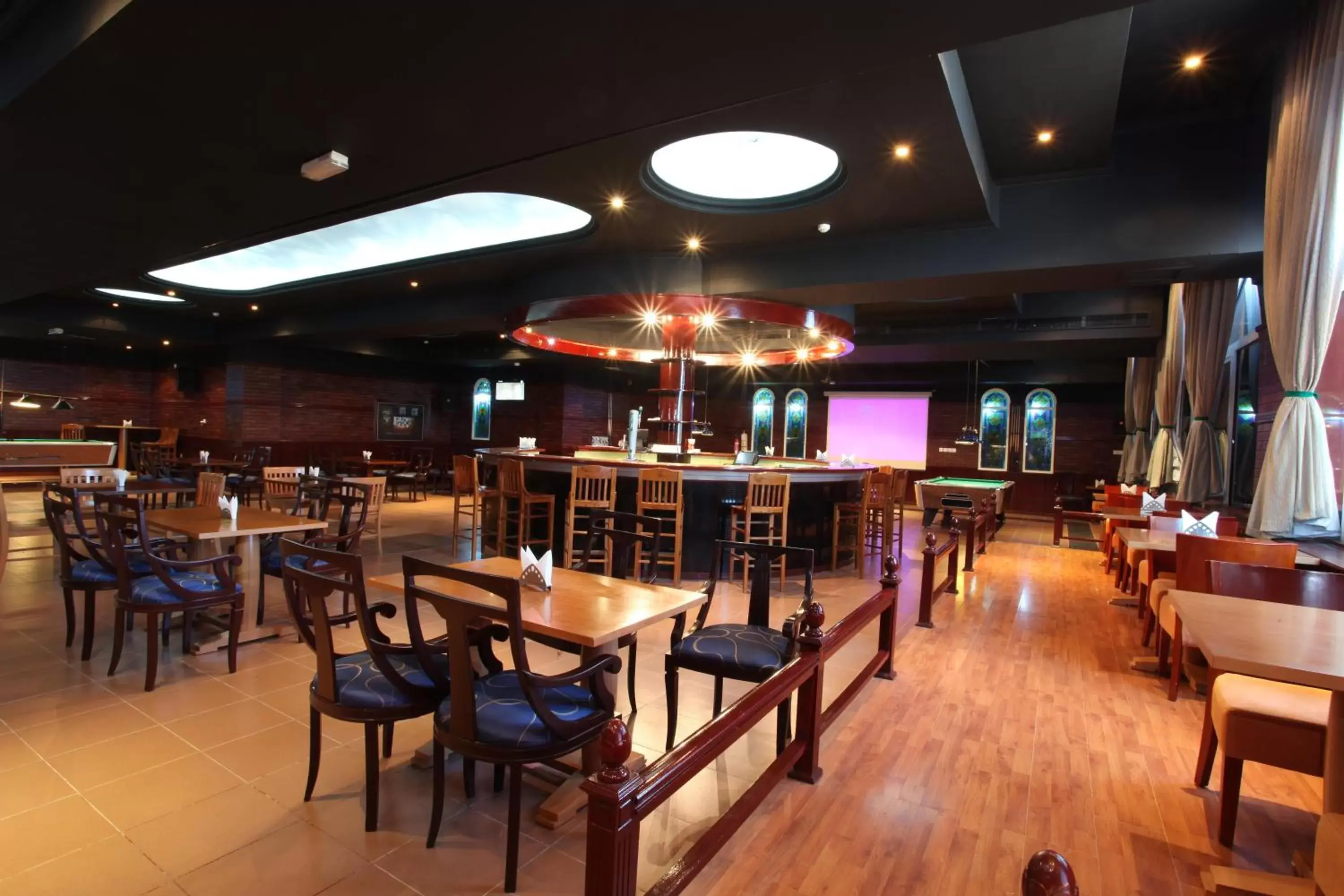 Lounge or bar in Ramee Dream Resort Lounge or bar in Ramee Dream Resort