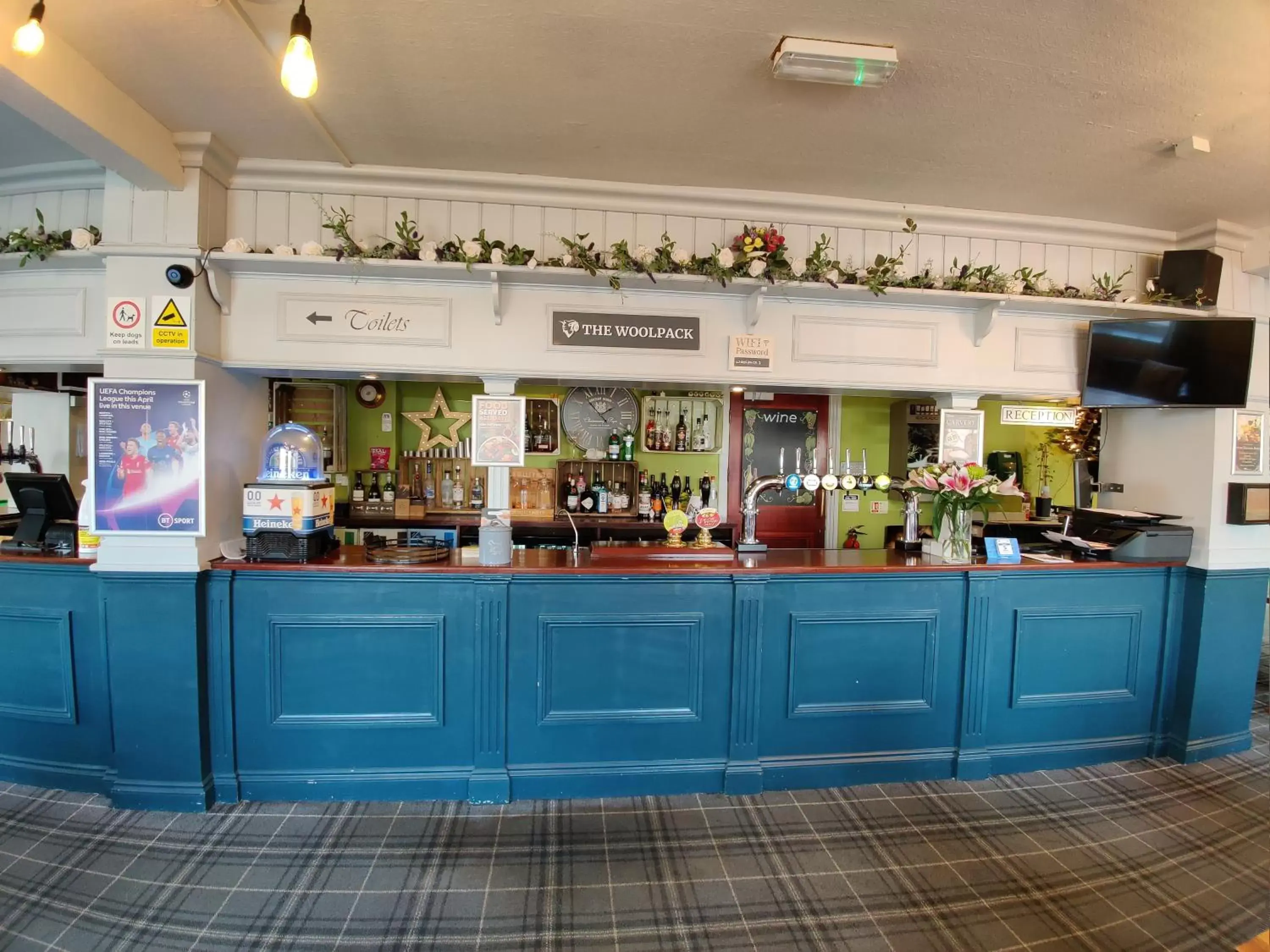 Restaurant/places to eat in Woolpack Inn