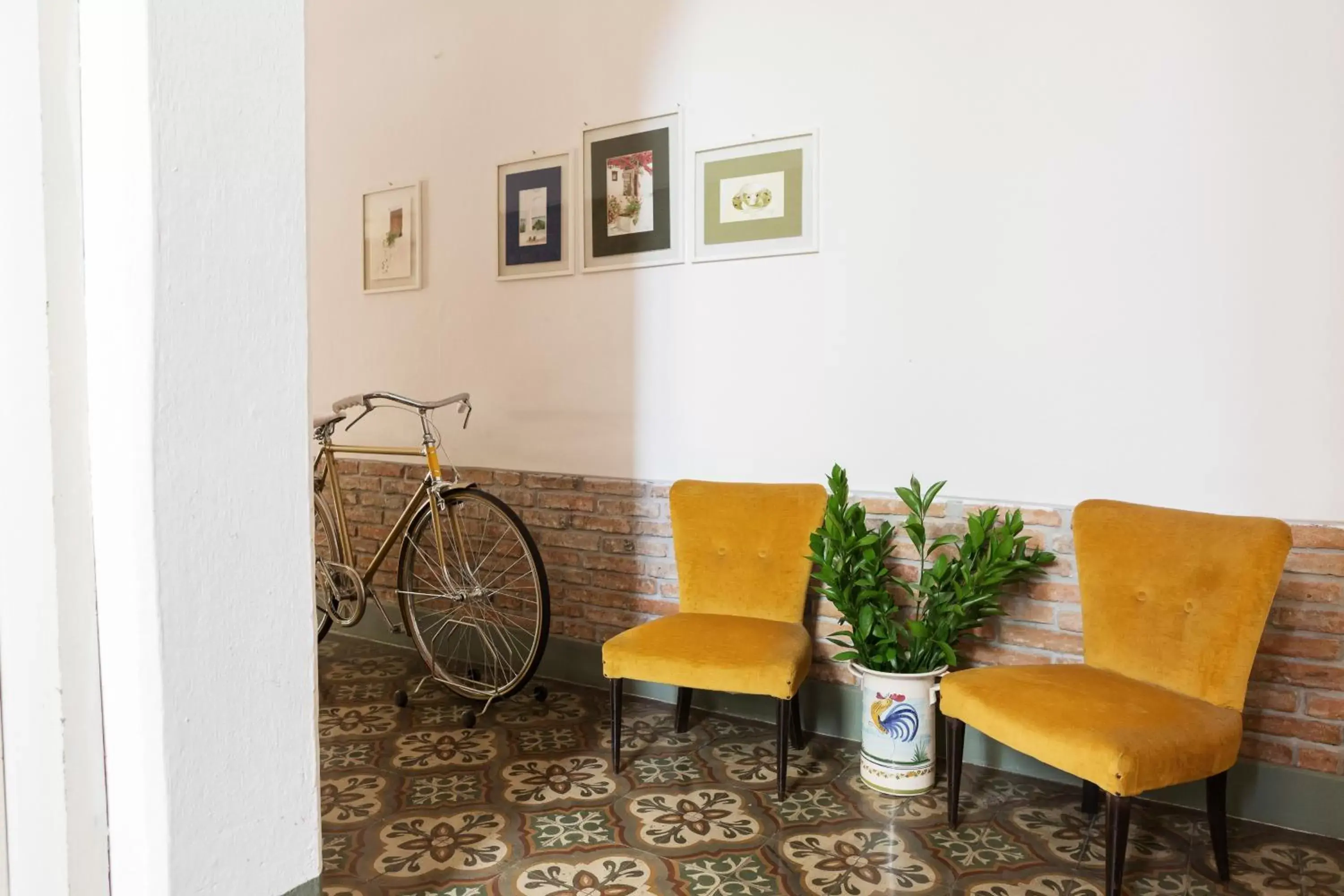 Decorative detail, Seating Area in La Casa delle Zie