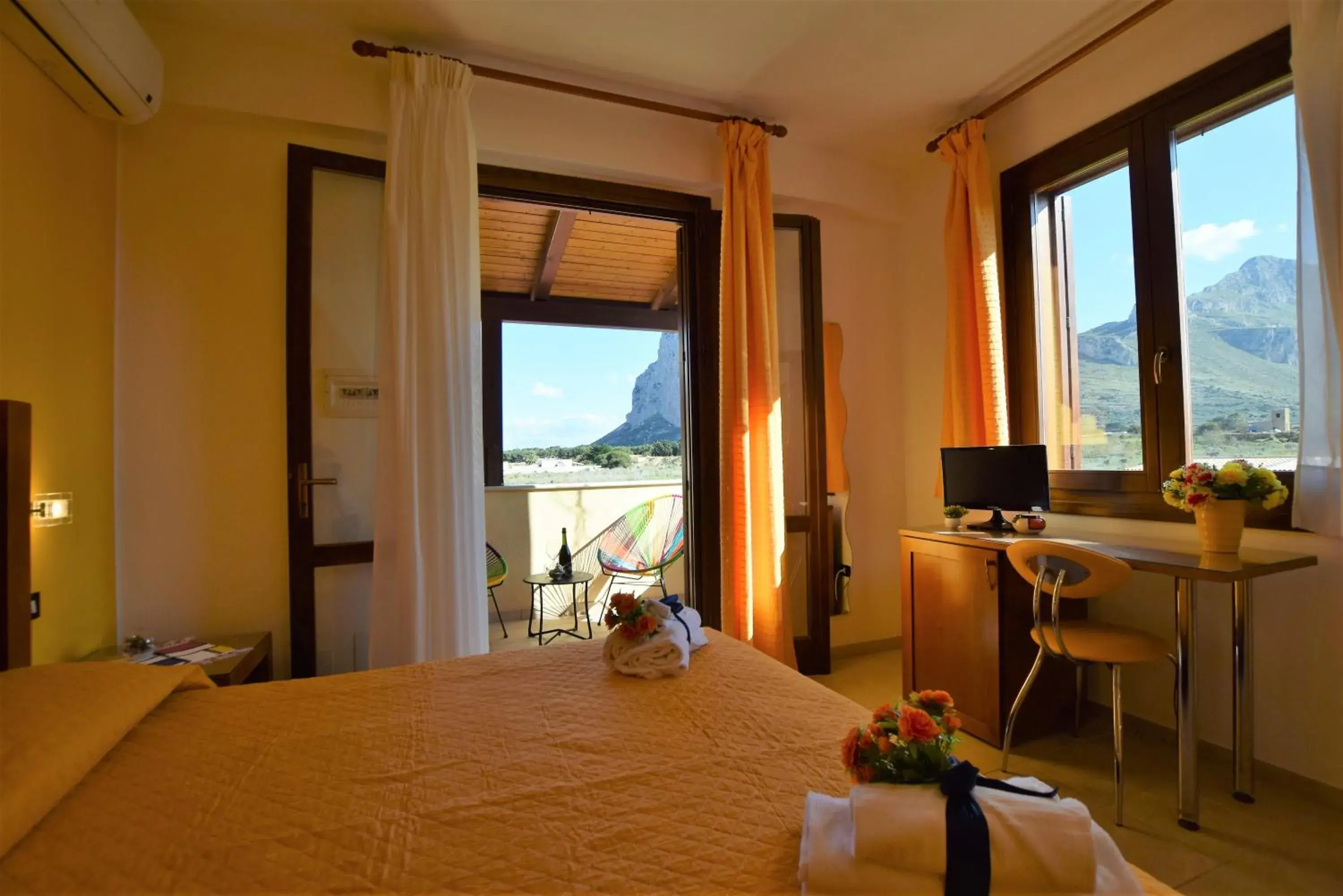 Bed, Mountain View in Hotel Iride by Marino Tourist