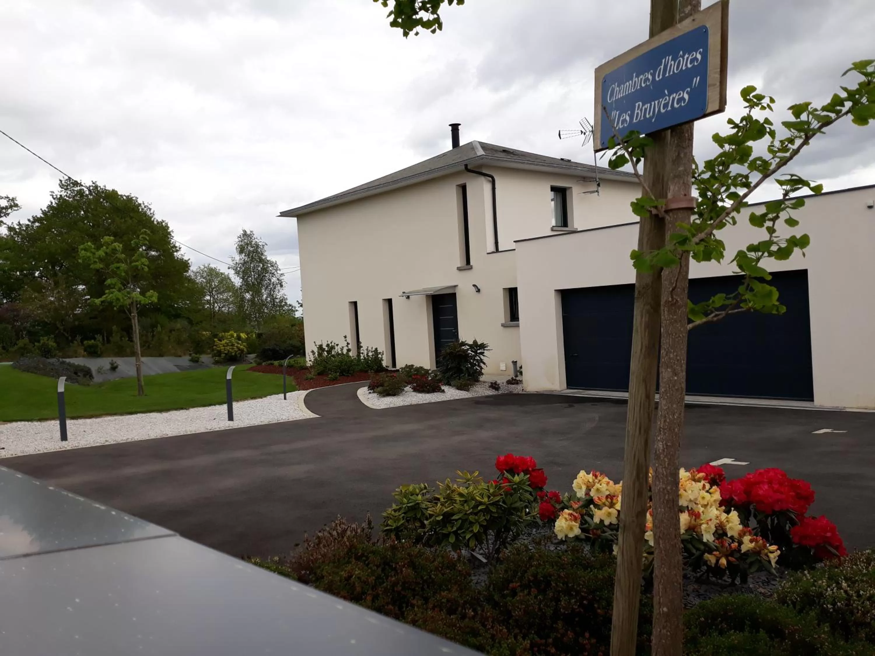 Facade/entrance, Property Building in Chambre d'hôtes Les Bruyères