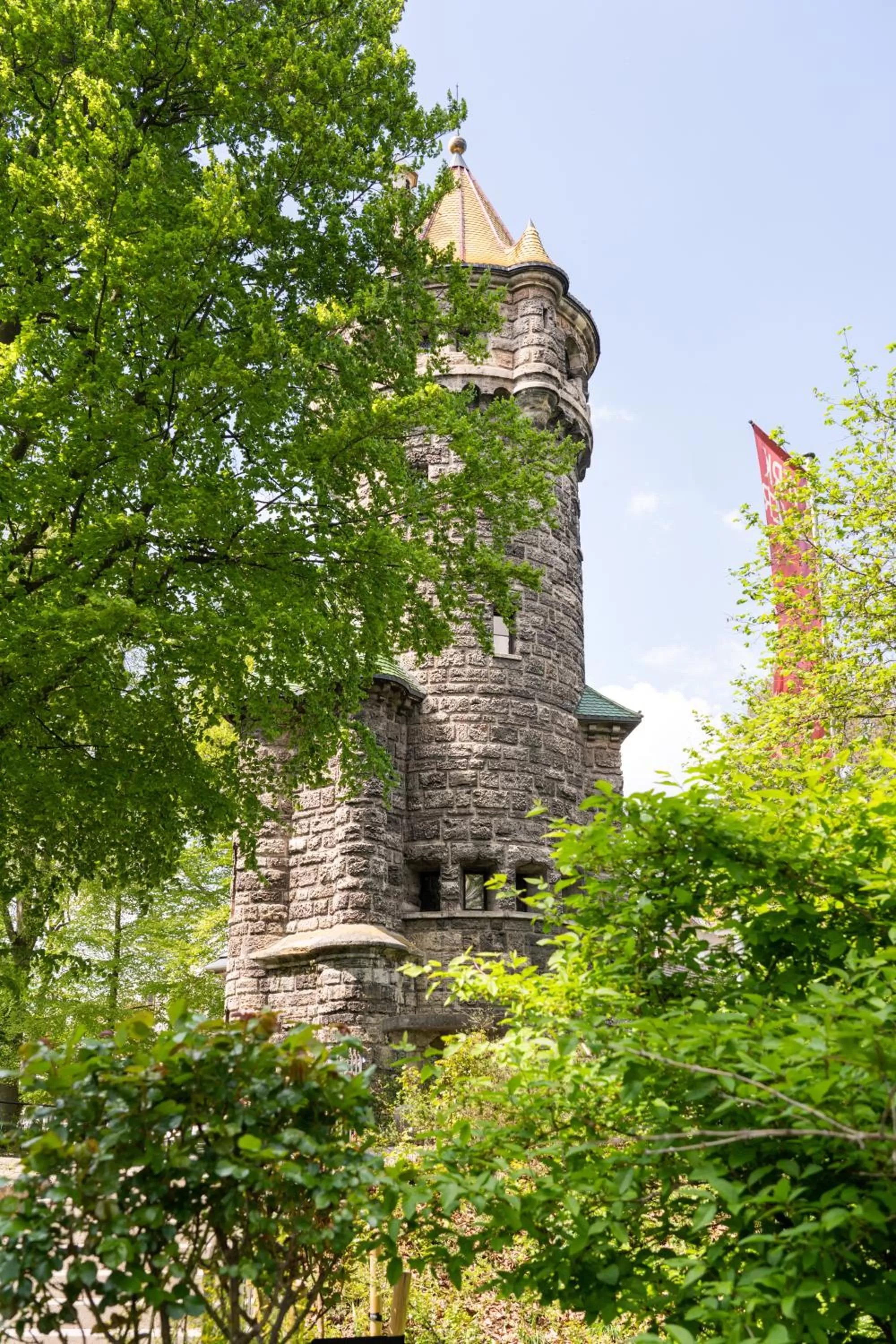 Staff in Arthotel ANA Goggl