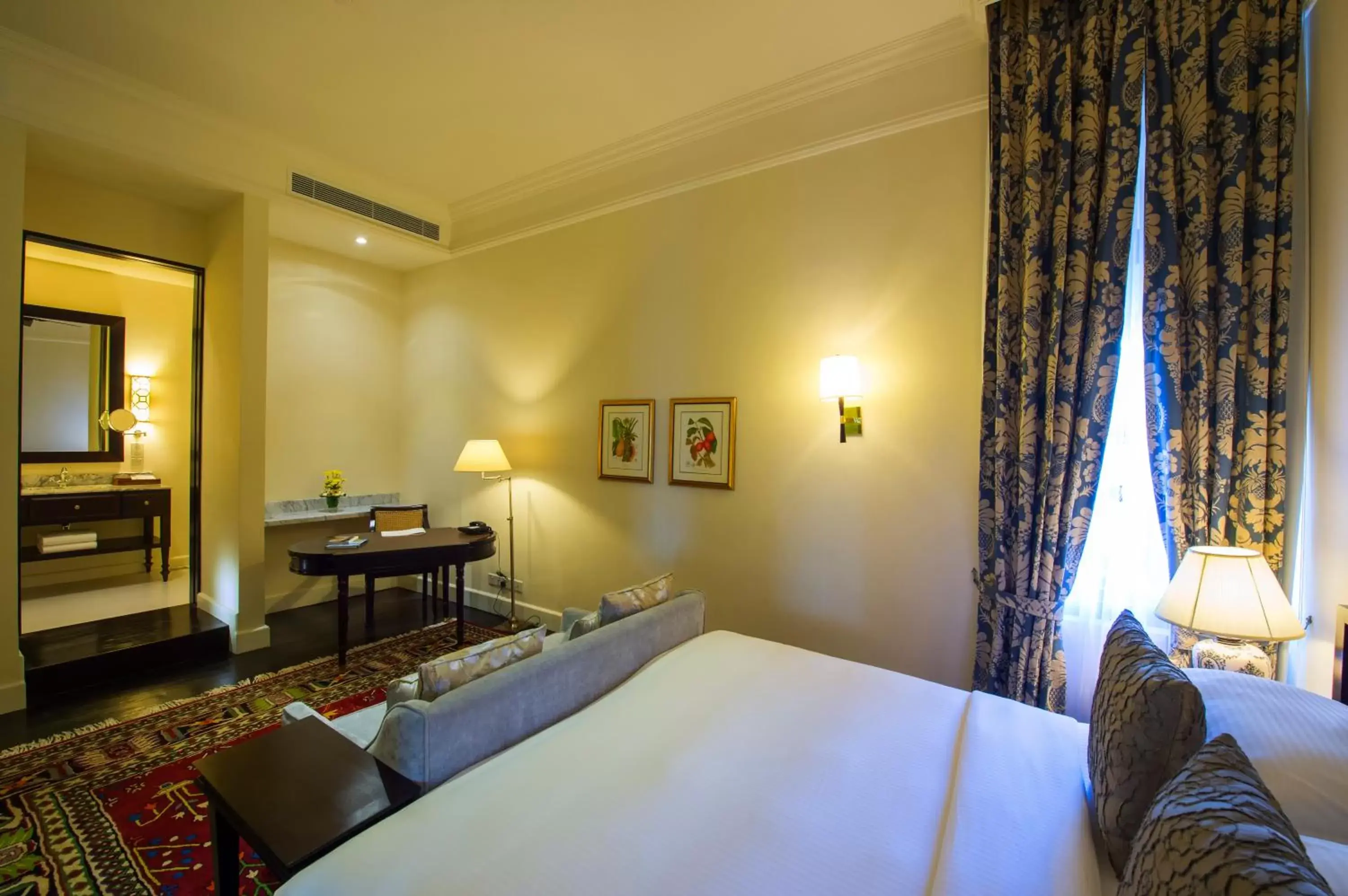 Bathroom, Bed in Galle Face Hotel Bathroom, Bed in Galle Face Hotel