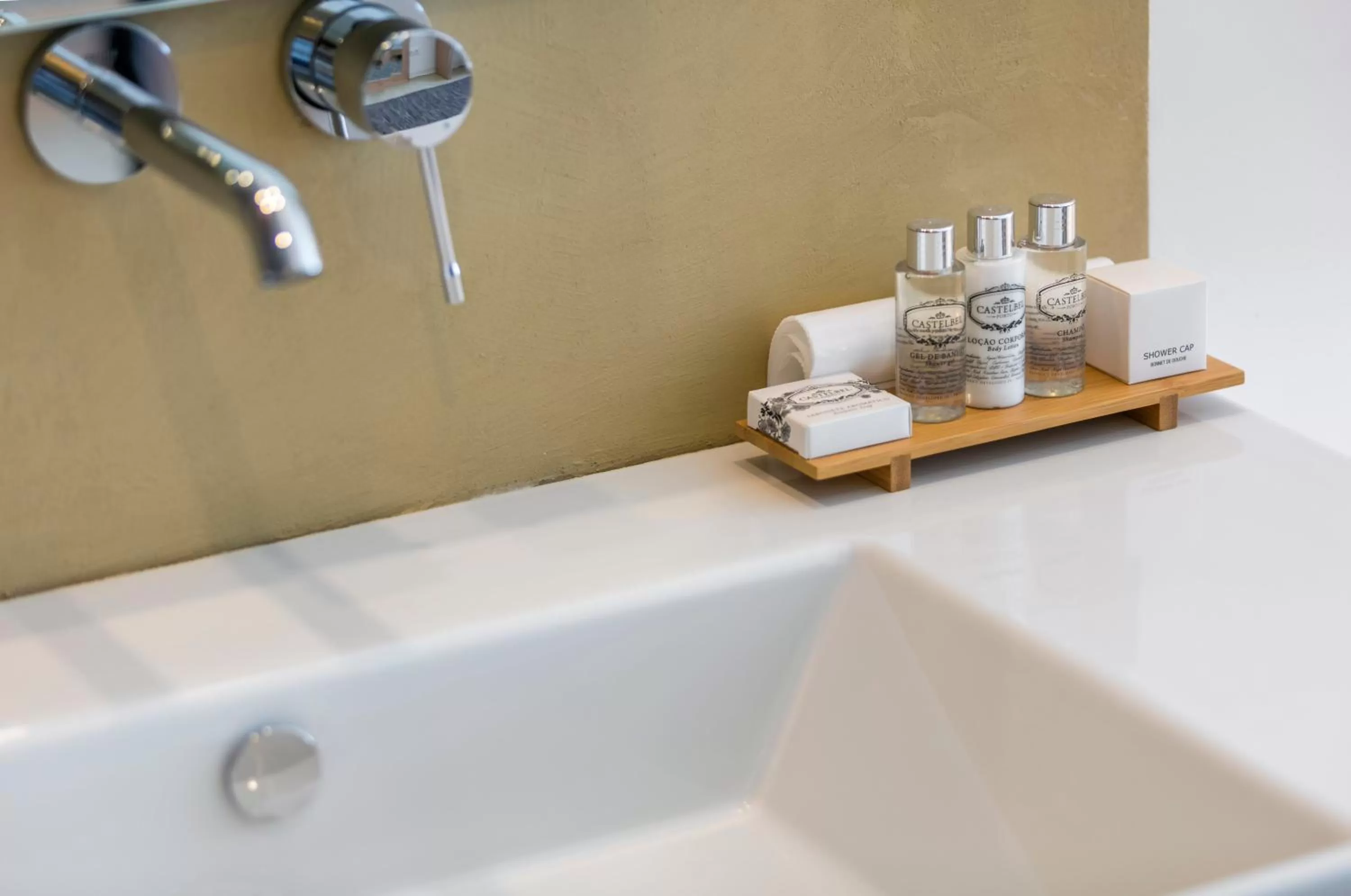 Bathroom in Lagos Avenida Hotel