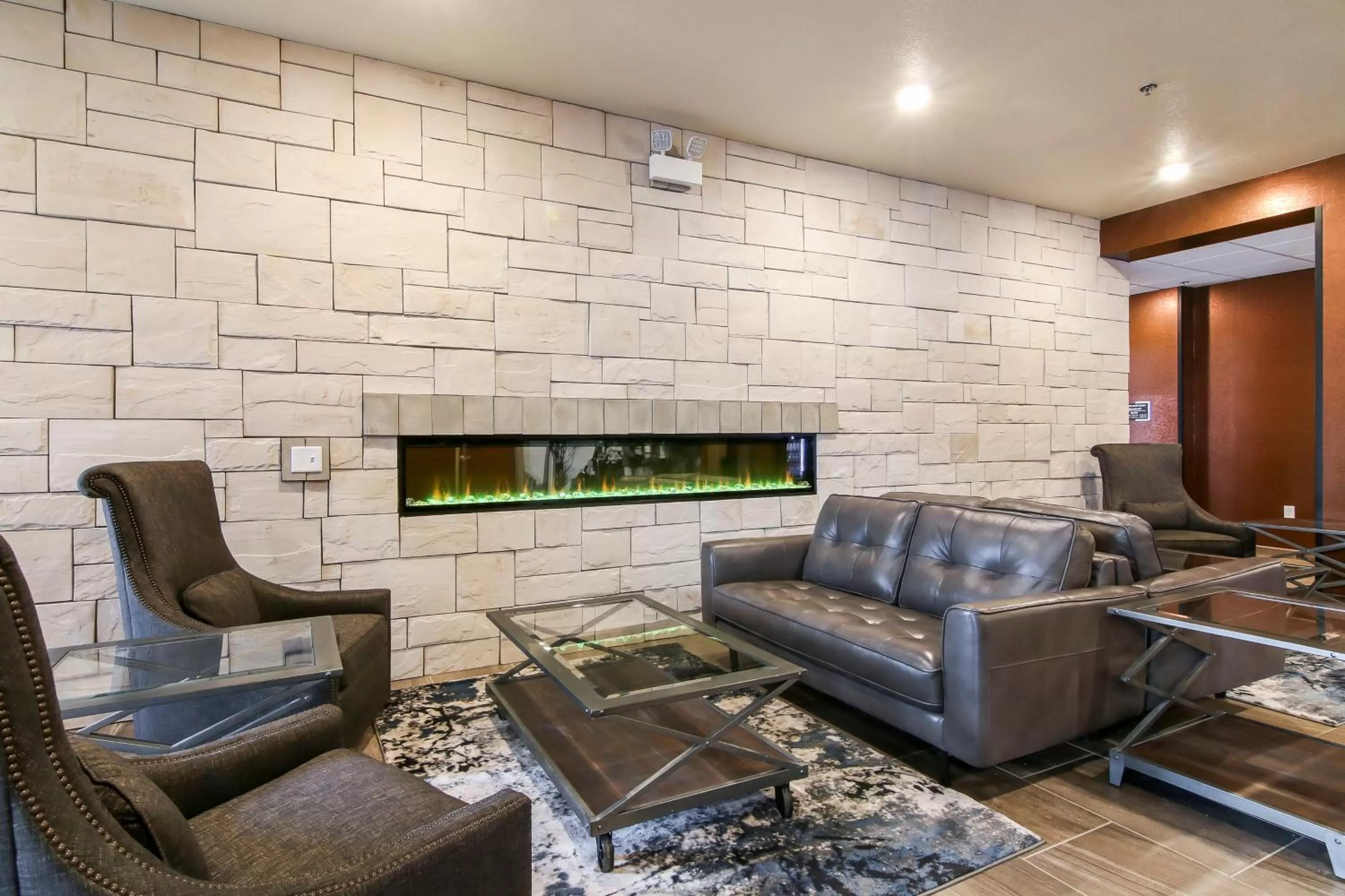 Lobby or reception in Cobblestone Inn & Suites - Menomonie/UW-Stout