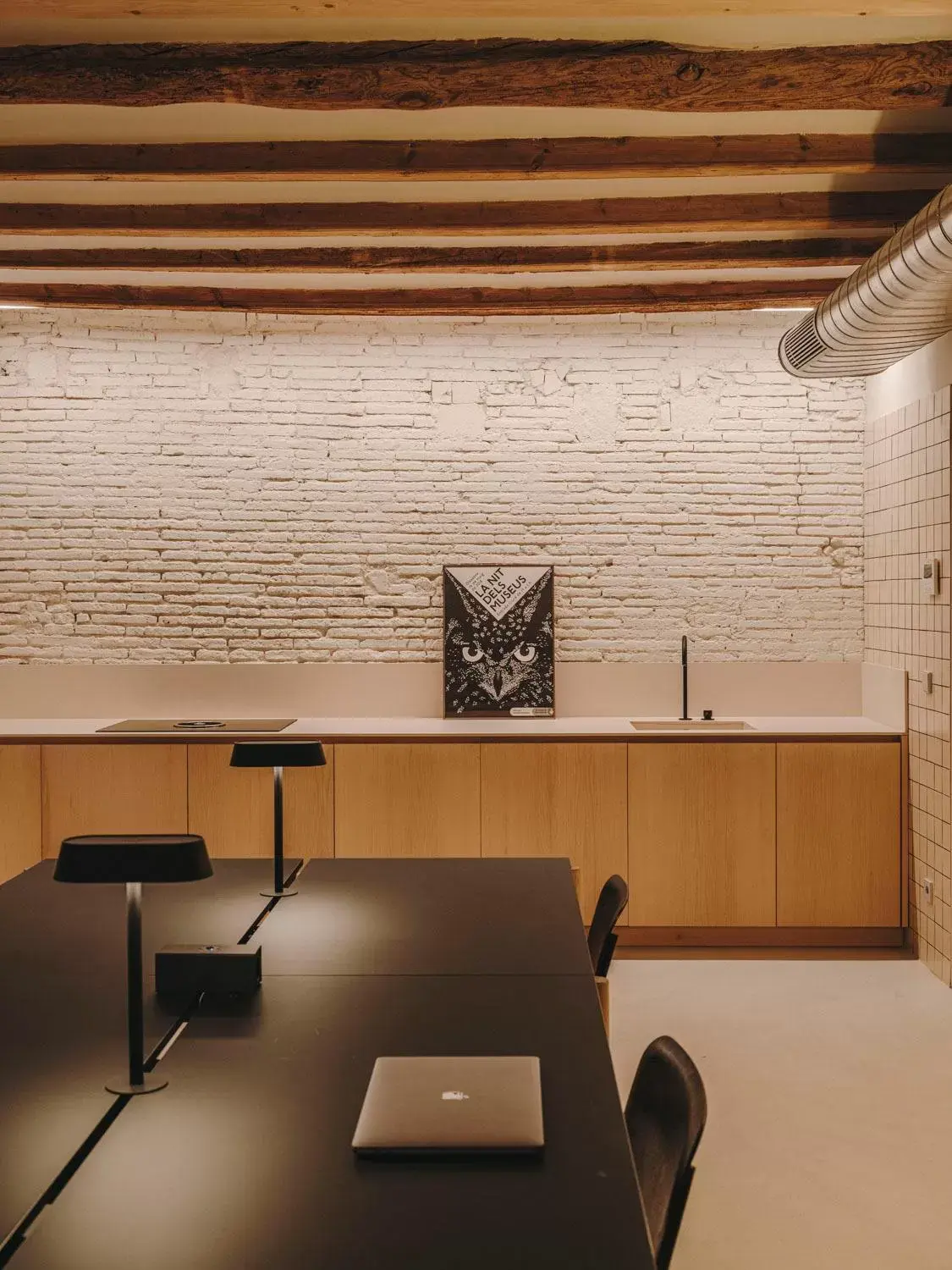Business facilities in Boutique Apartments 23 Barcelona