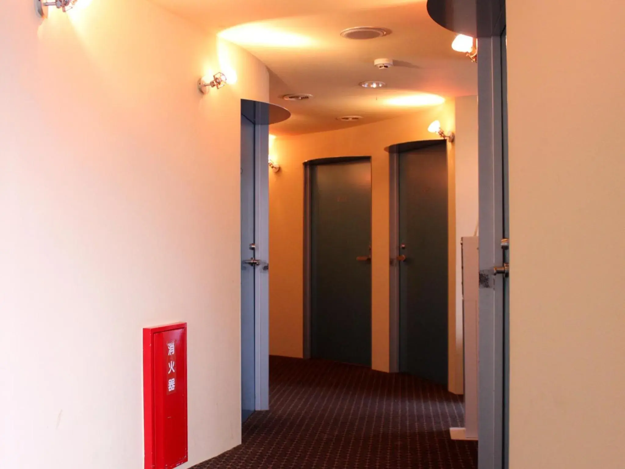 Communal lounge/ TV room in HOTEL LiVEMAX BUDGET Korakuen