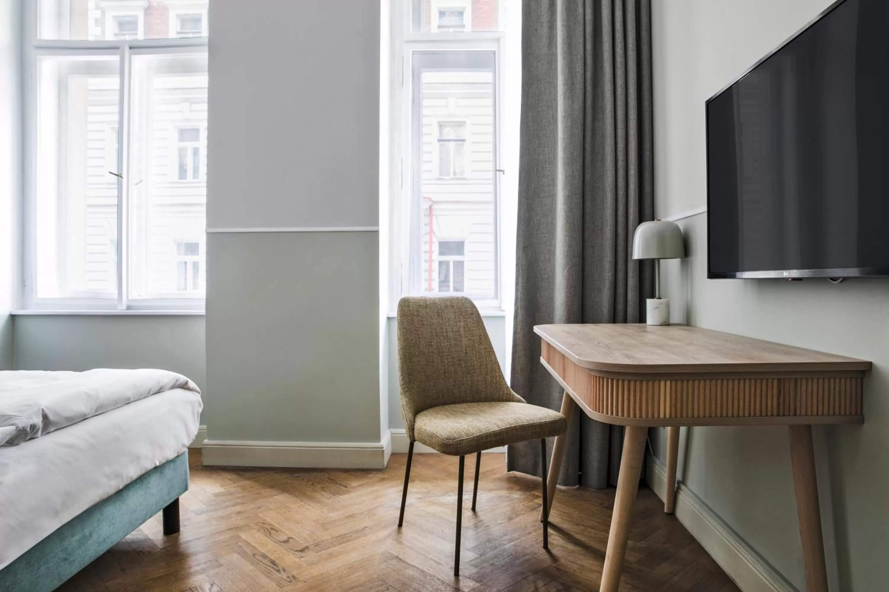 TV and multimedia in Numa Prague Flow