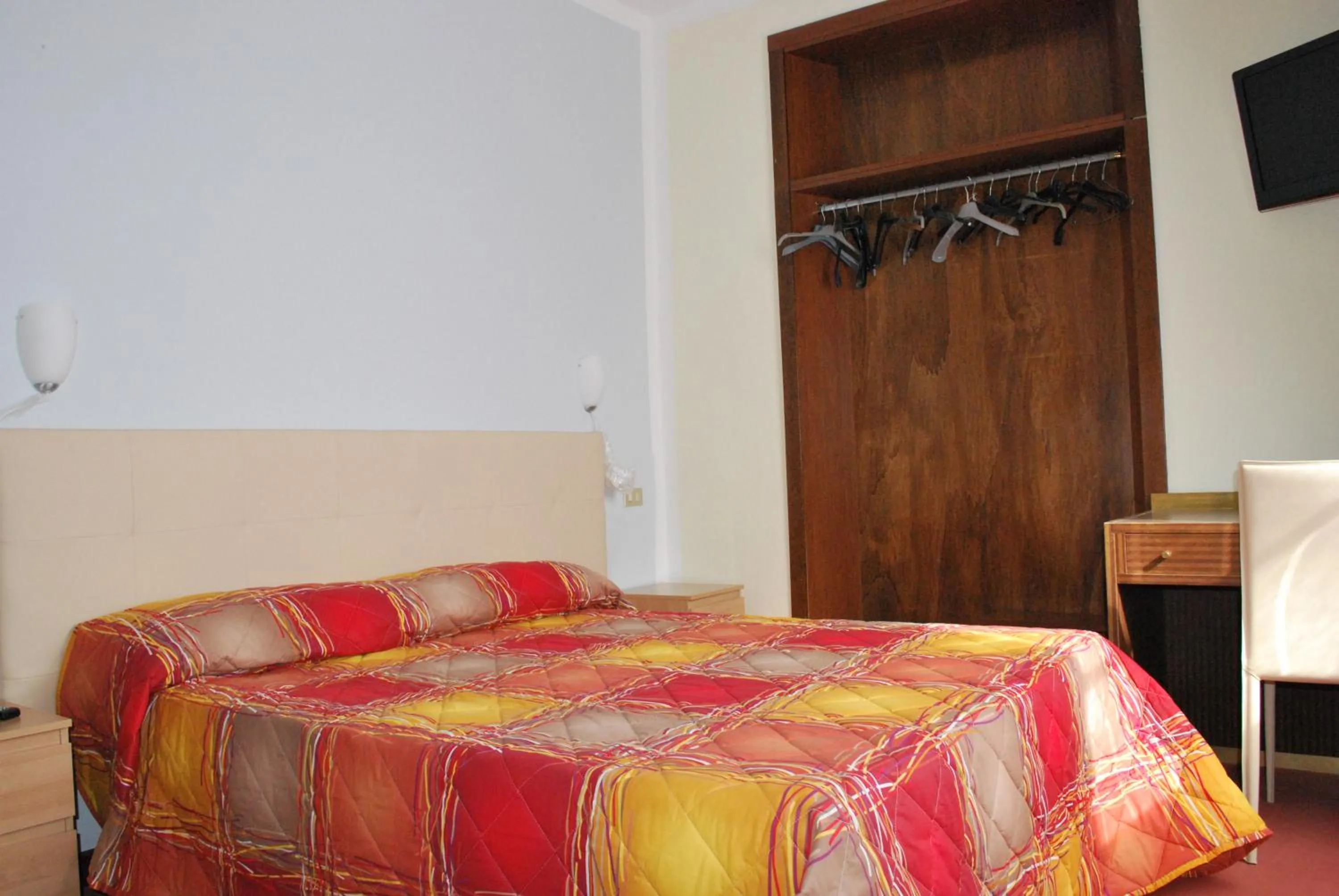 Triple Room in Hotel Domodossola
