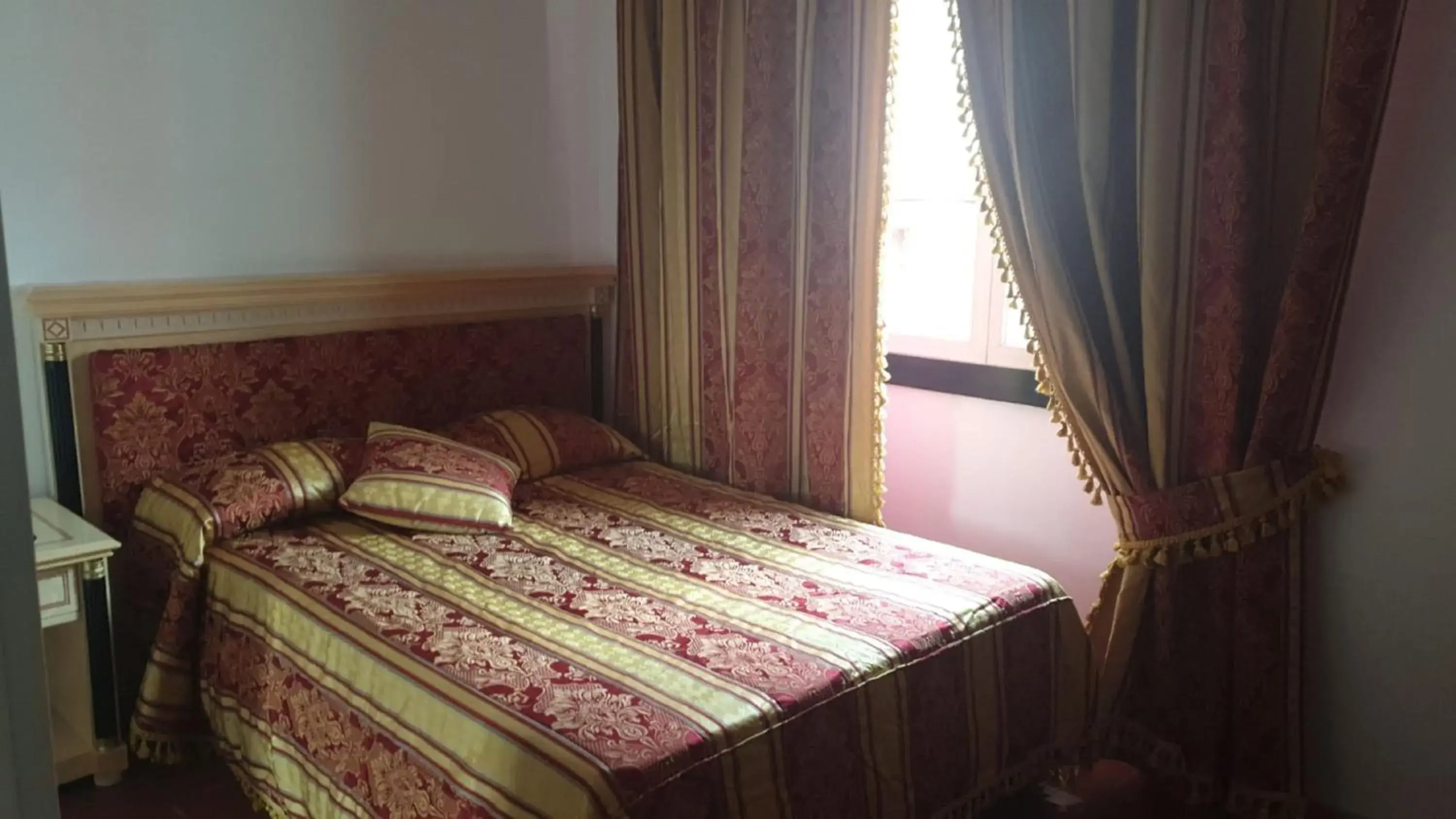 Bedroom, Bed in Attianese Hotel Restaurant