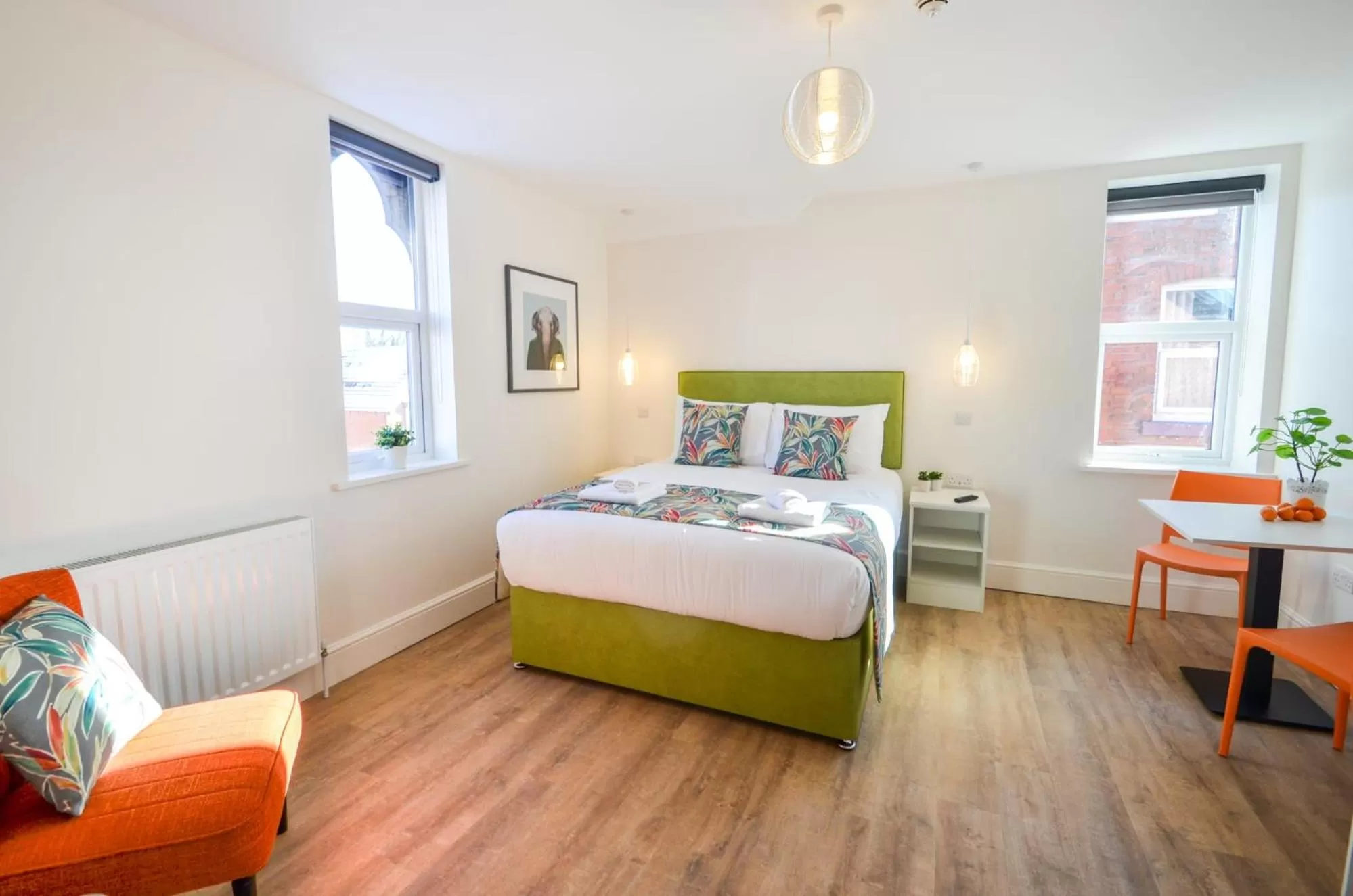 Bedroom, Bed in The Birchover Residences Trent Bridge