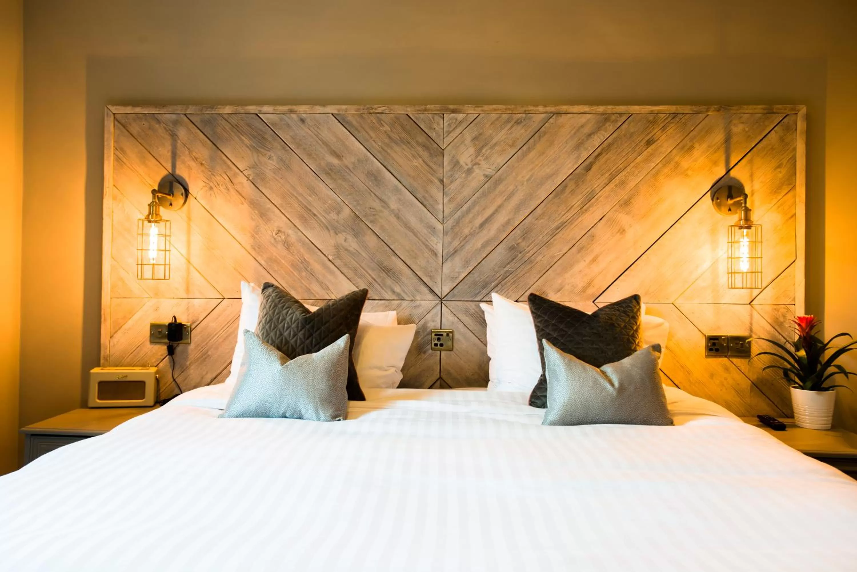 Bed in The Lodge Duxford