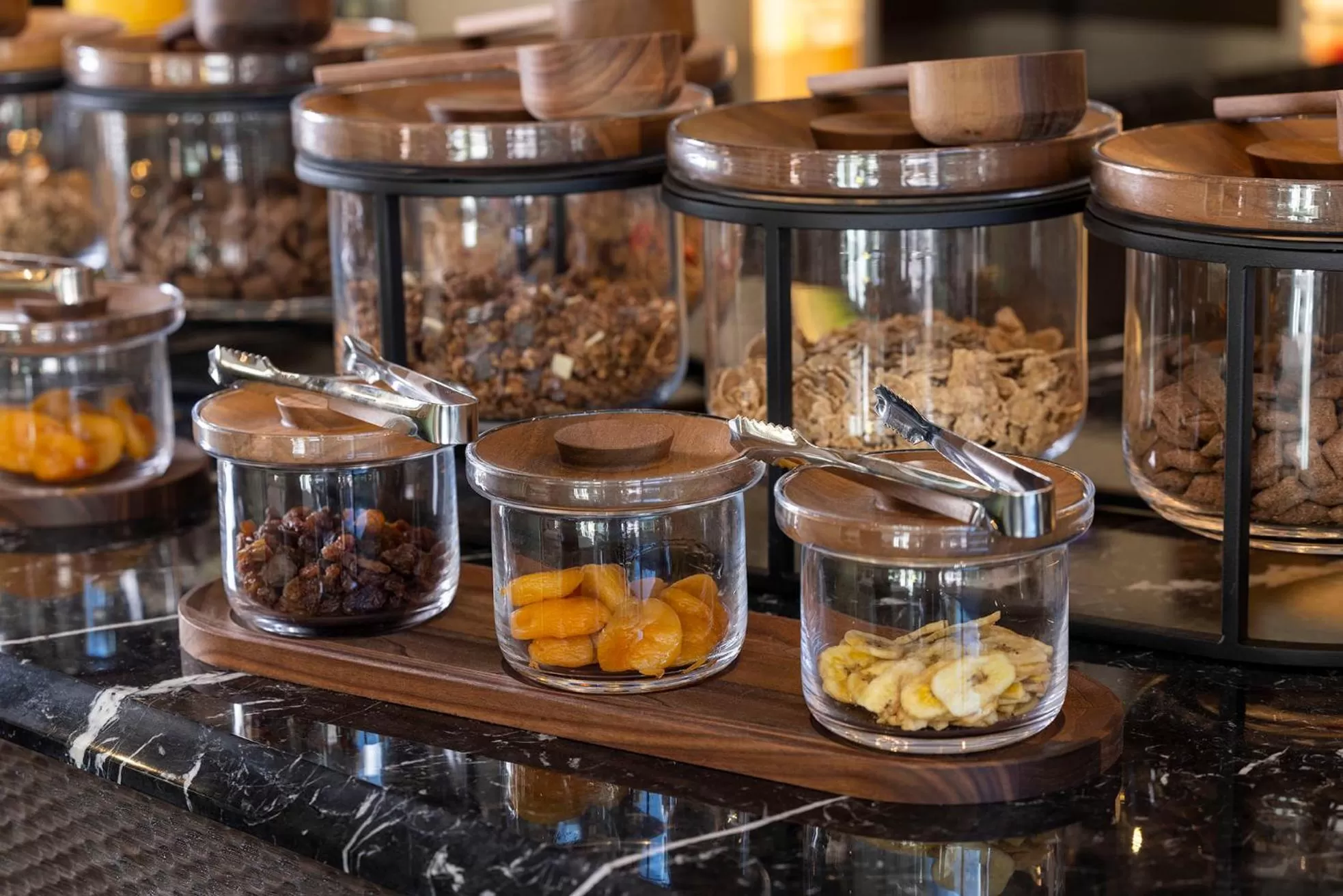 Buffet breakfast in Quinzerie hôtel