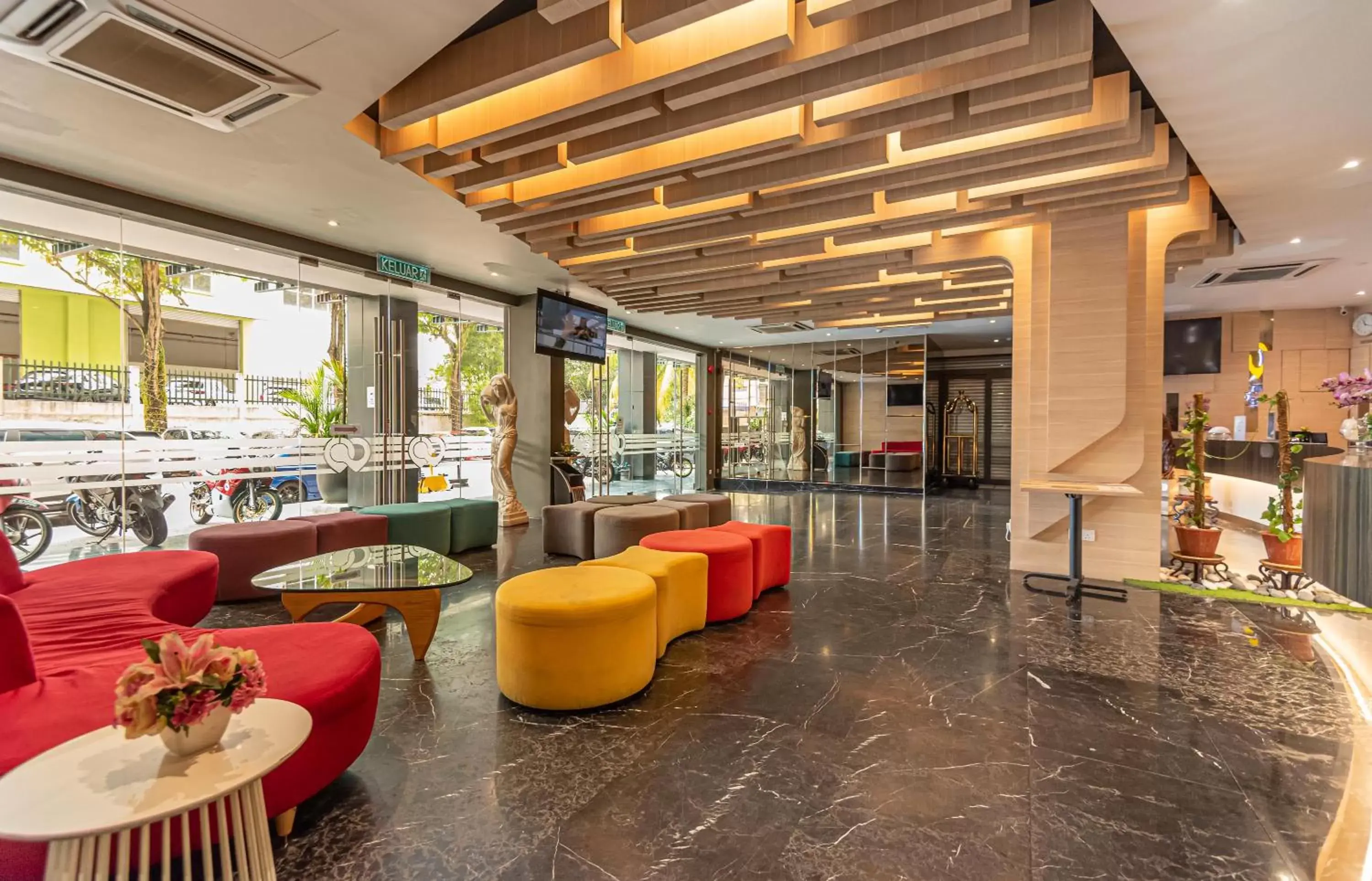 Property building, Lobby/Reception in Worldview Grand Hotel