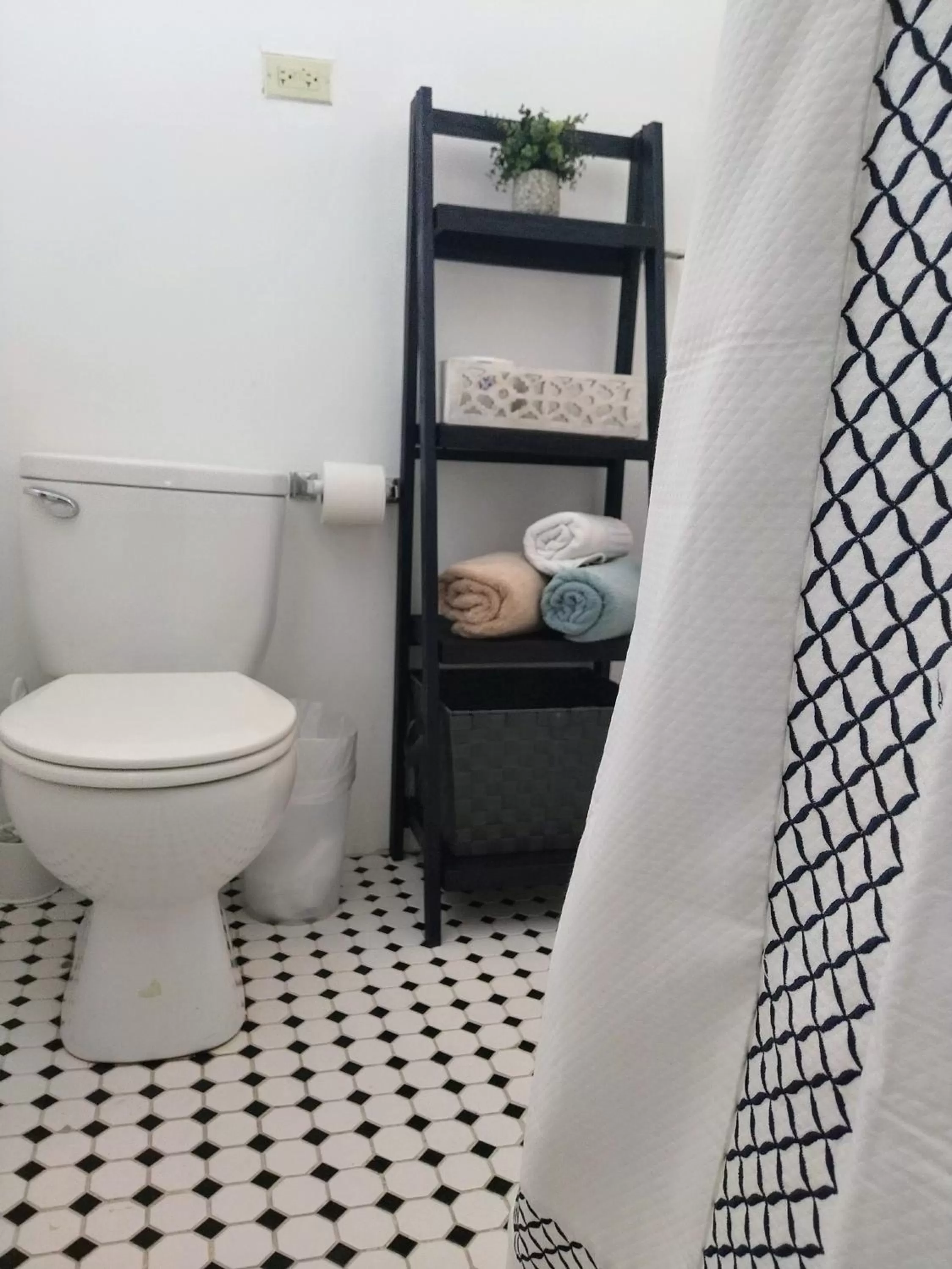 La Capitana Old San Juan Building