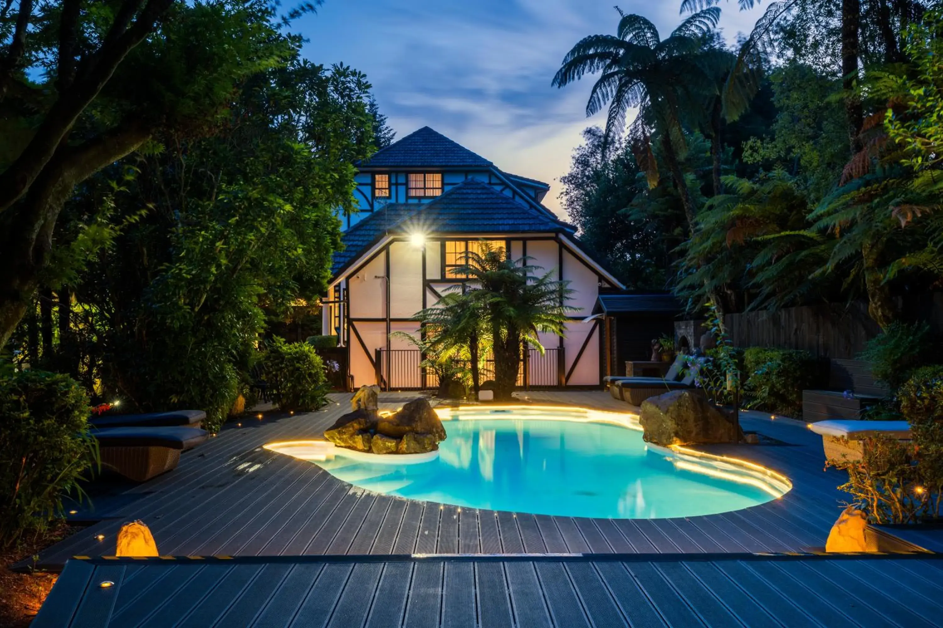 Swimming Pool in Hana Lodge