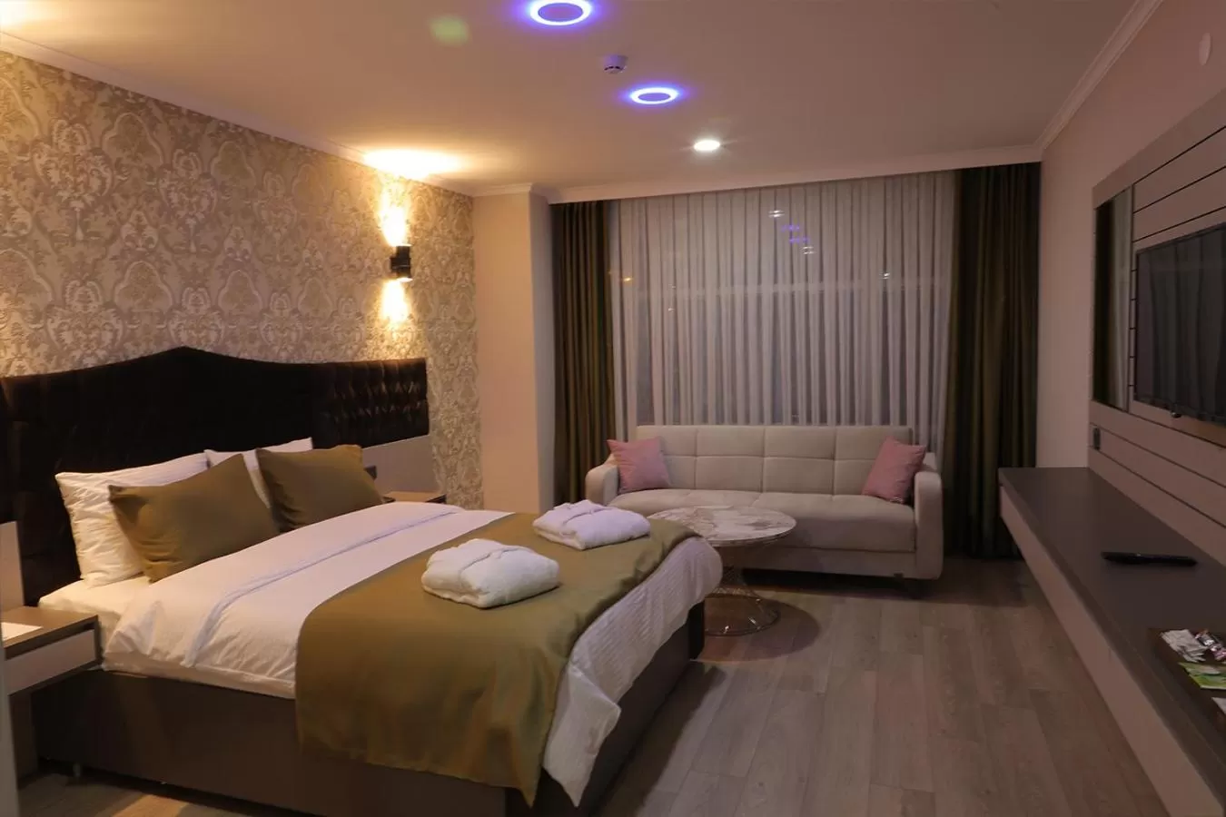 Photo of the whole room, Bed in ELİT OTELHAN