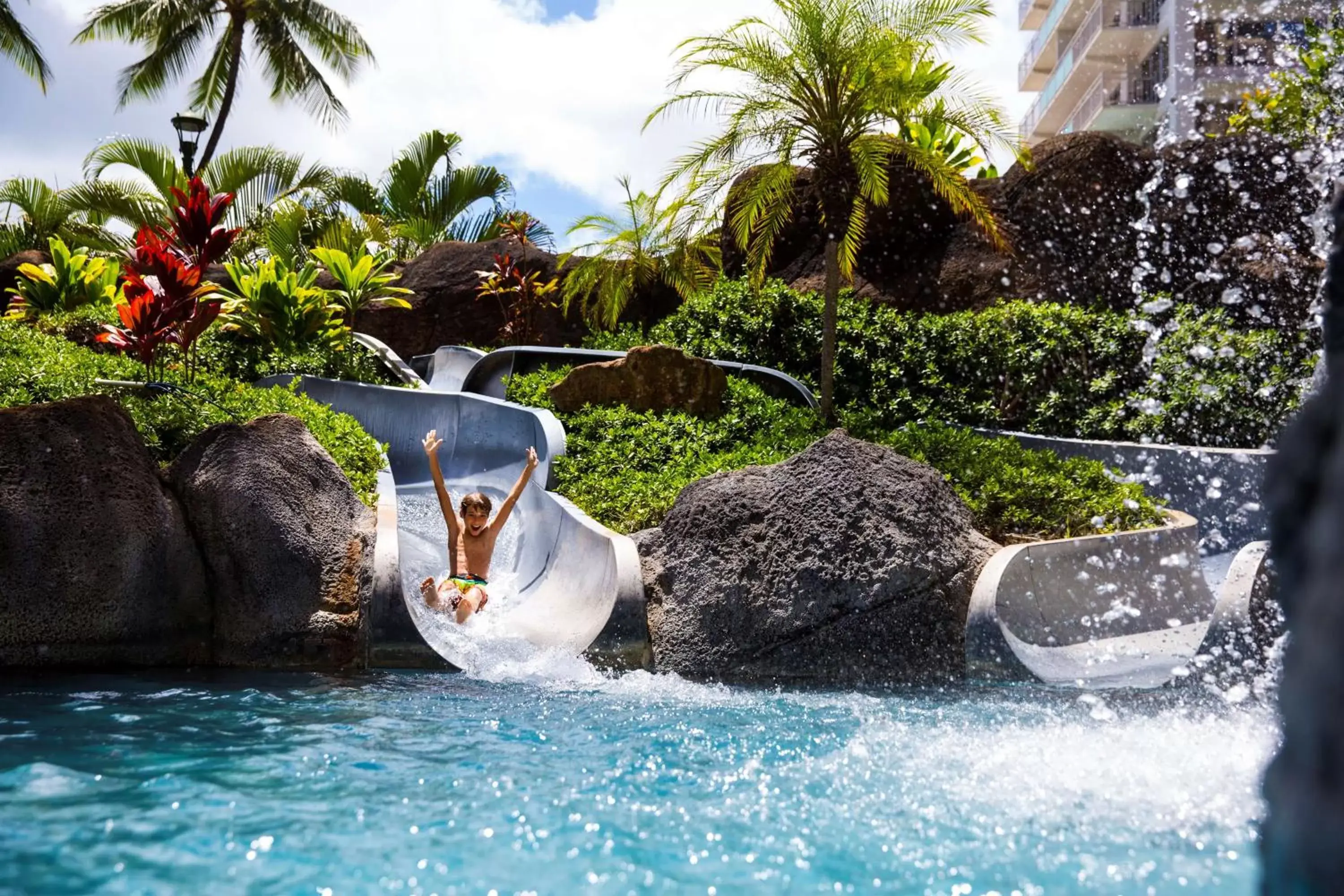 Pool view, Swimming Pool in Hilton Hawaiian Village Waikiki Beach Resort