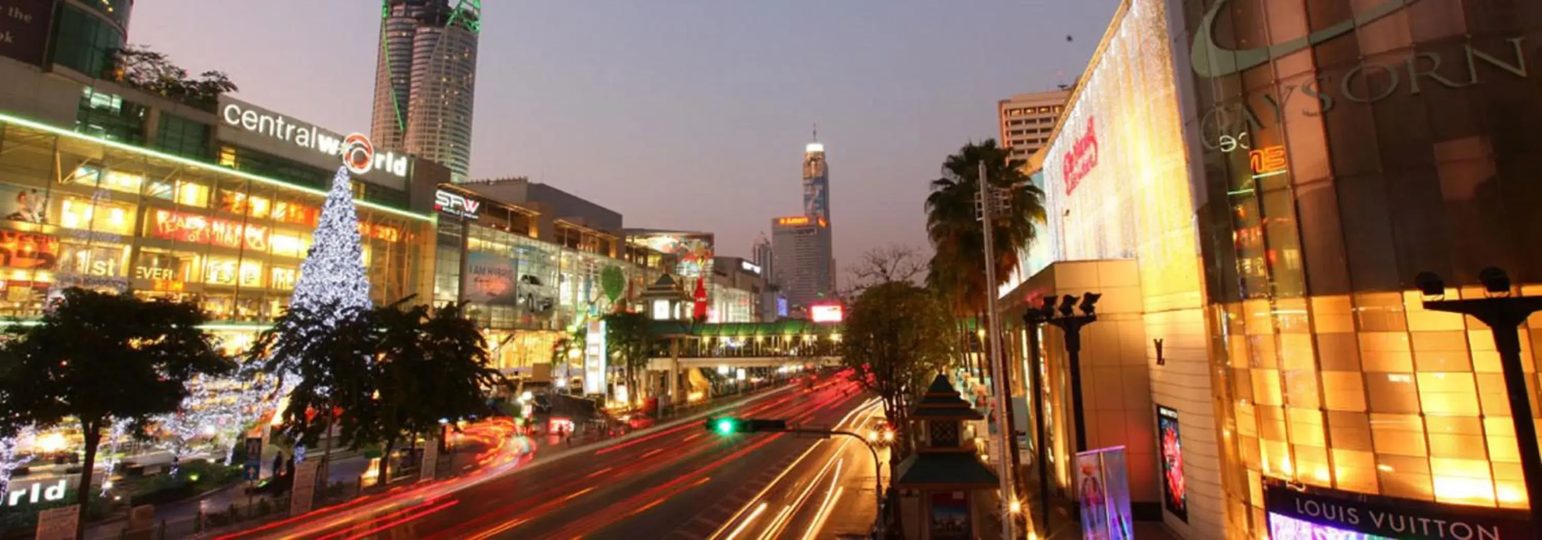 Nearby landmark in Loft Bangkok Hotel - SHA Extra Plus