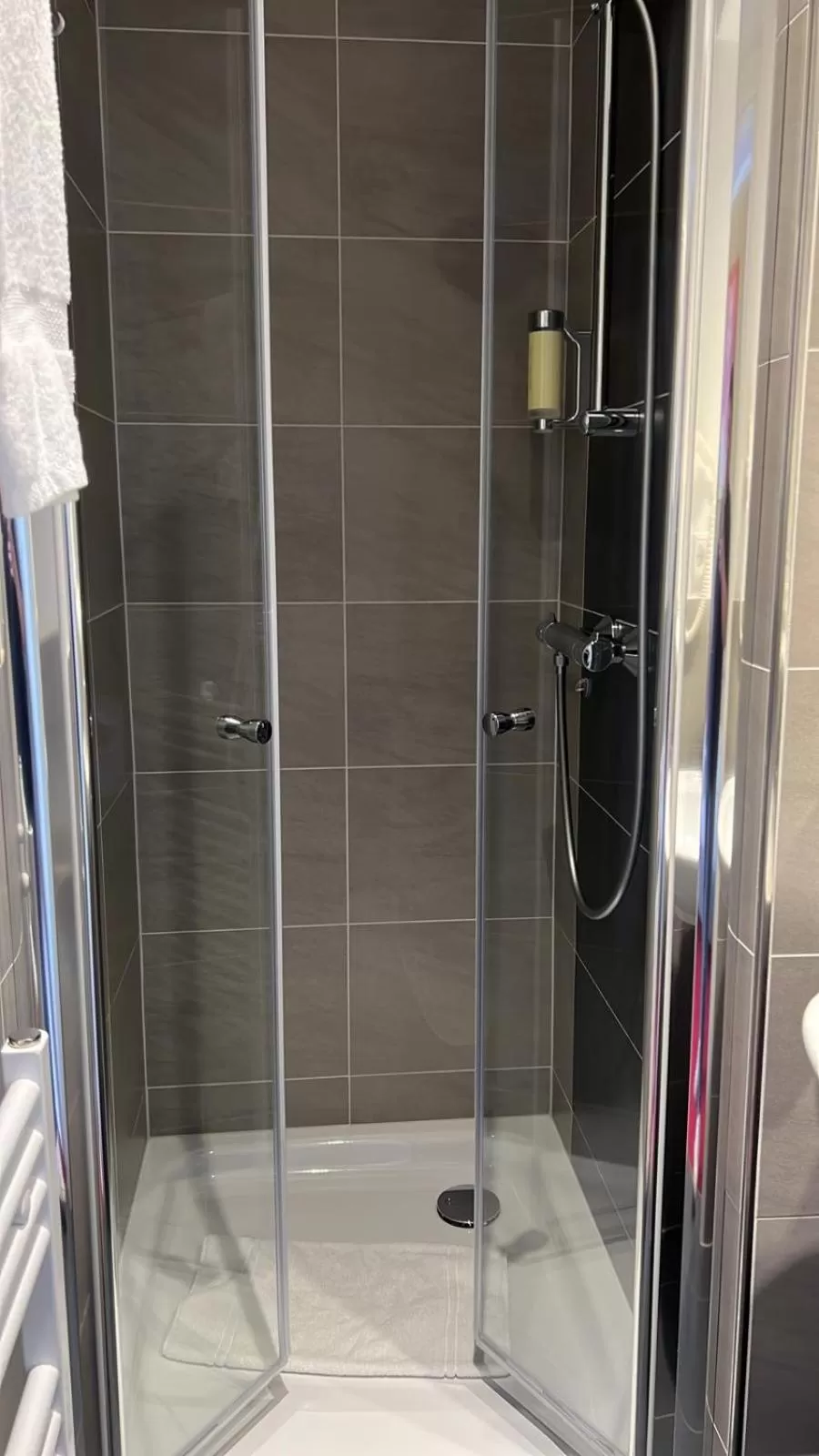 Bathroom in Palm Premium Hotel & Apartments