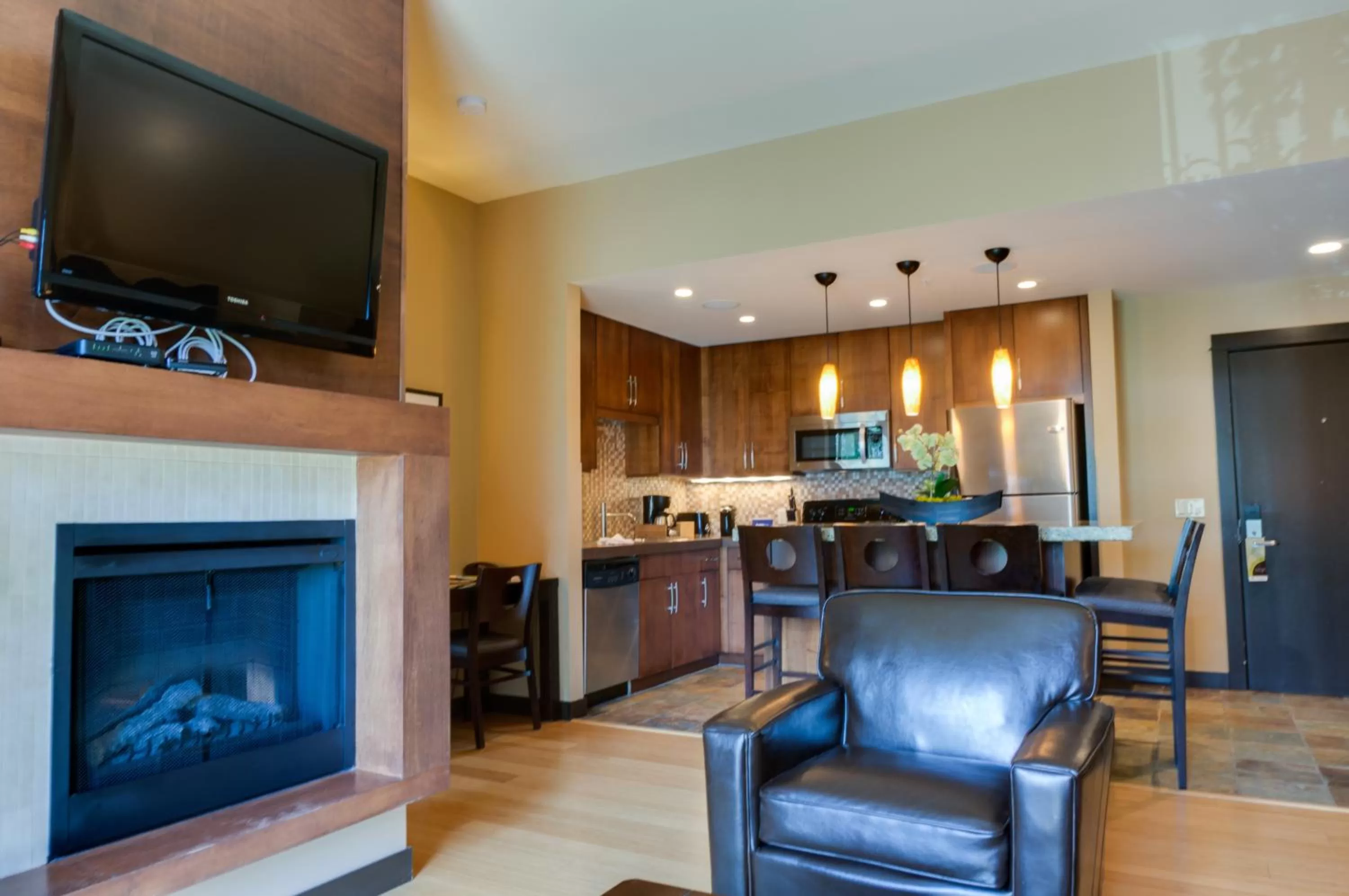 Living room in Silver Creek Lodge