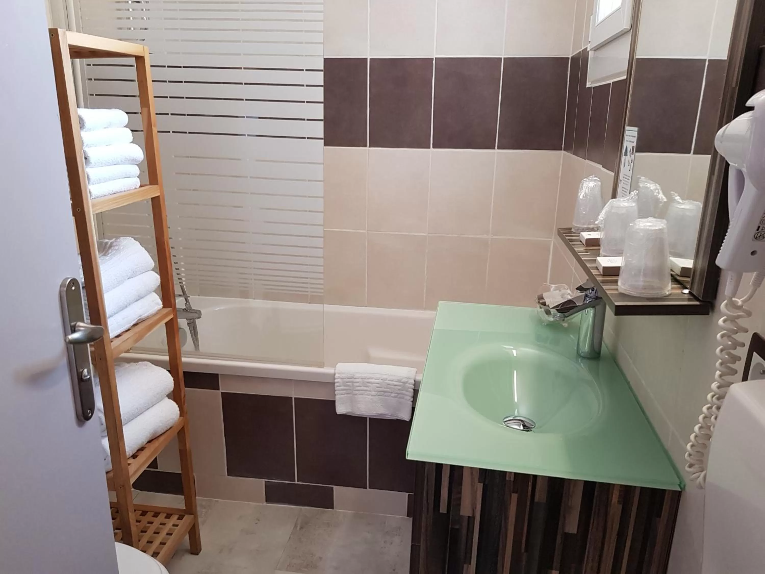 Bathroom in Hôtel Port Beach