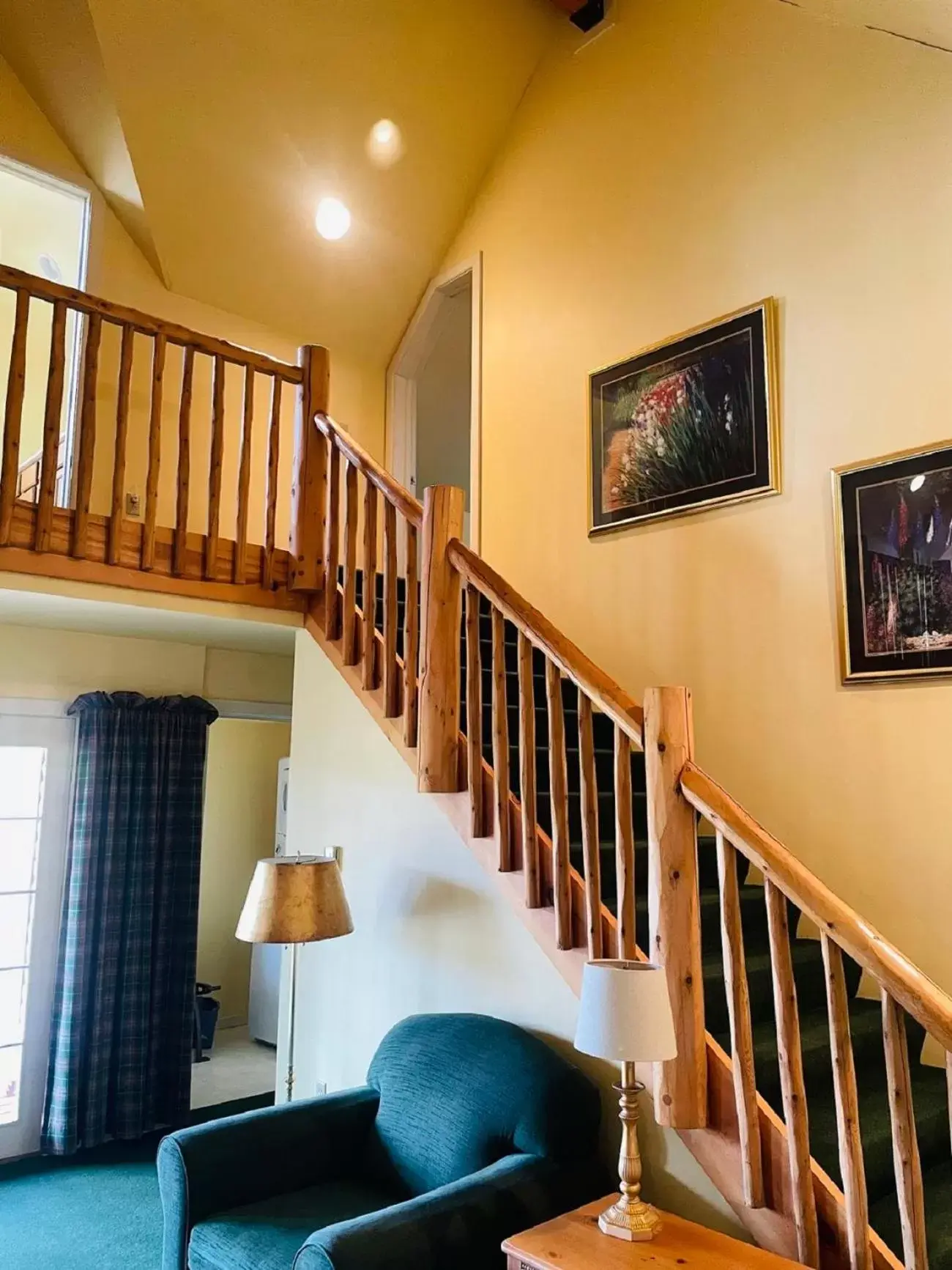 Living room, Seating Area in Drummond Island Resort & Conference Center