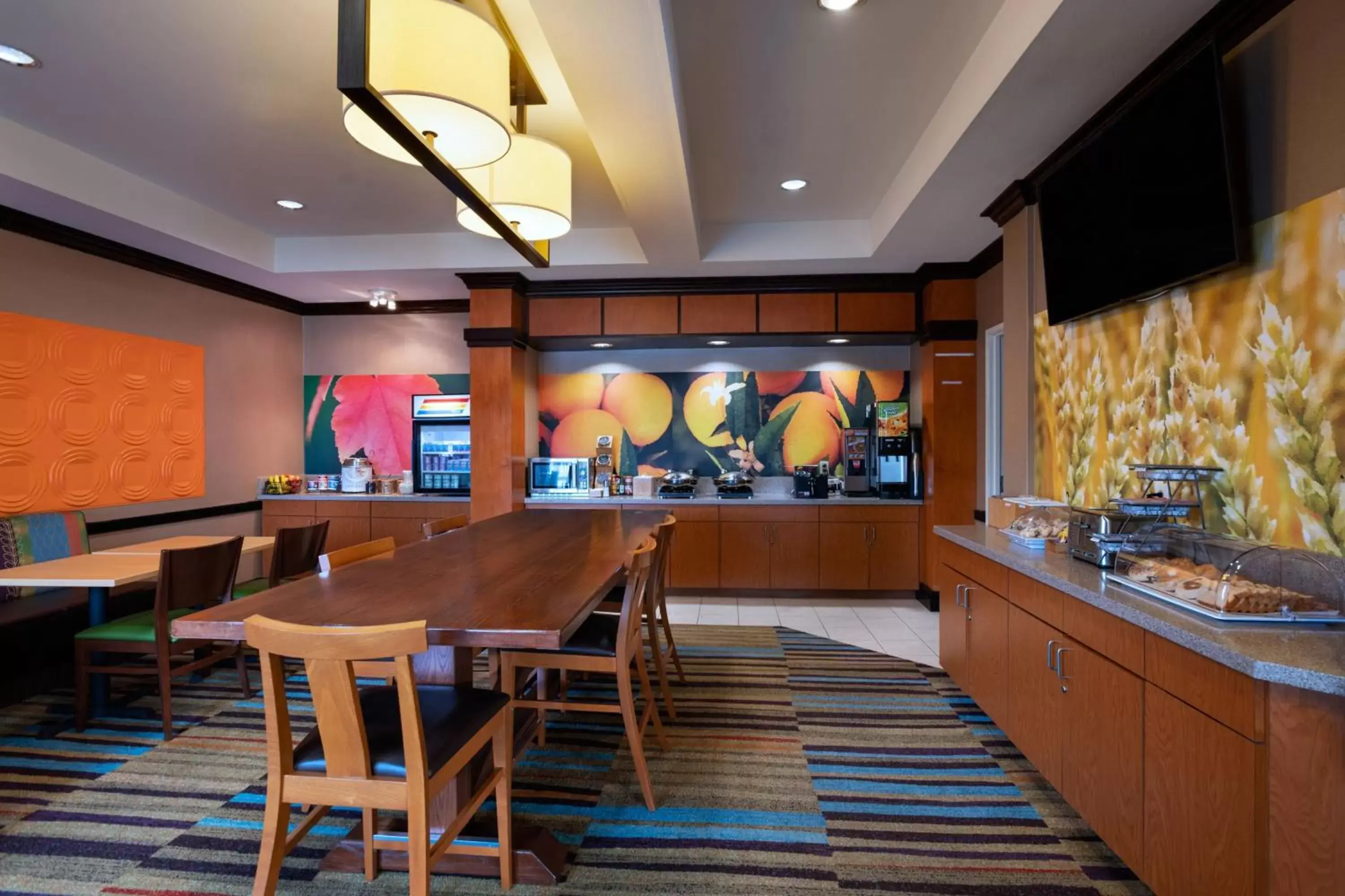 Breakfast, Restaurant/Places to Eat in Fairfield Inn and Suites by Marriott McAllen