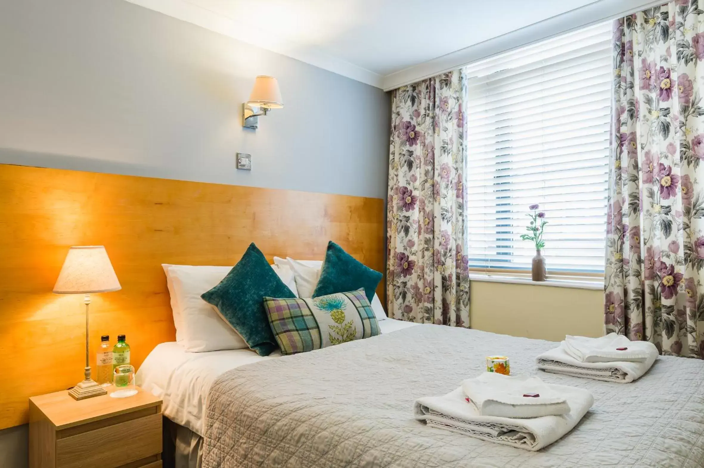 Bedroom, Bed in George Oxford Hotel Bedroom, Bed in George Oxford Hotel